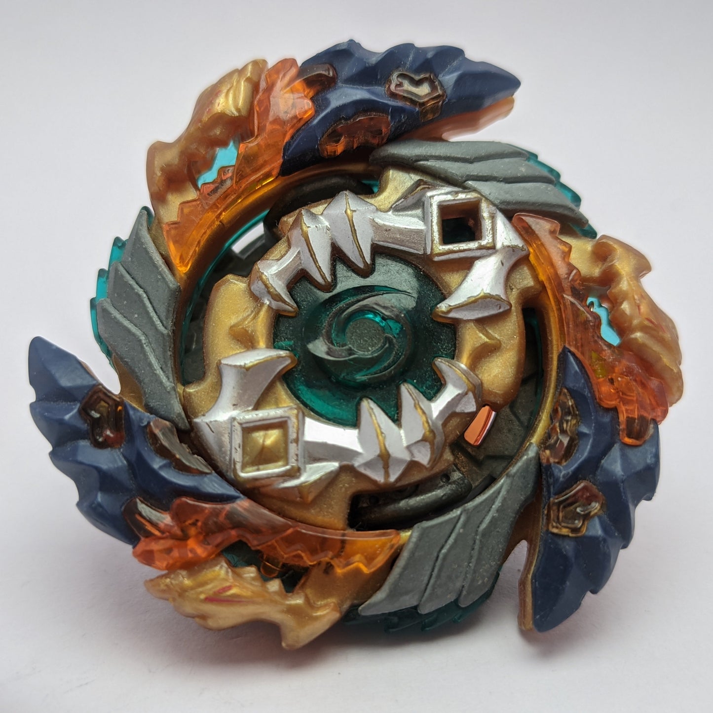 Geist Fafnir (1) Beyblade Burst Red Eye Merch