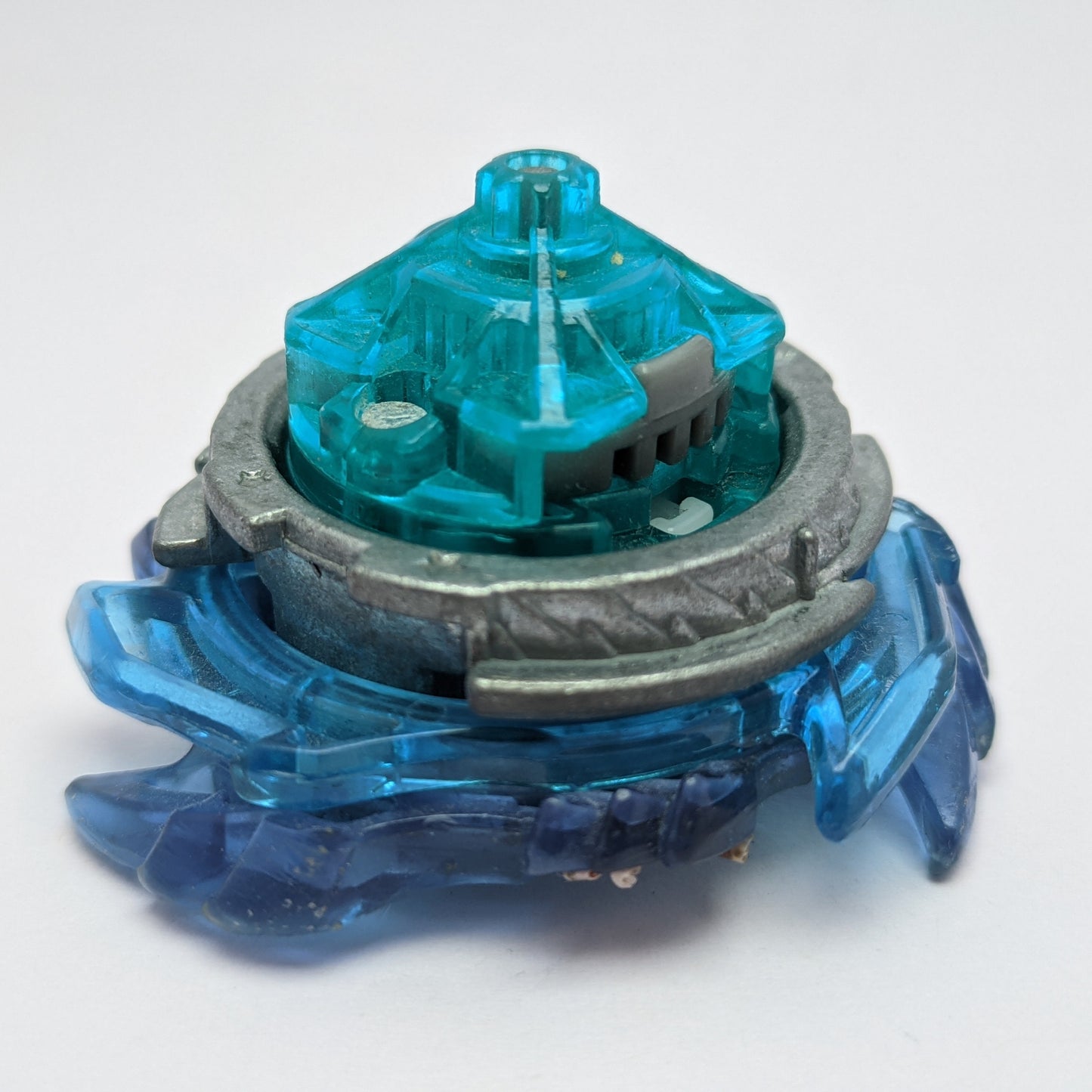 Genesis Valtryek (2) Beyblade Burst Red Eye Merch