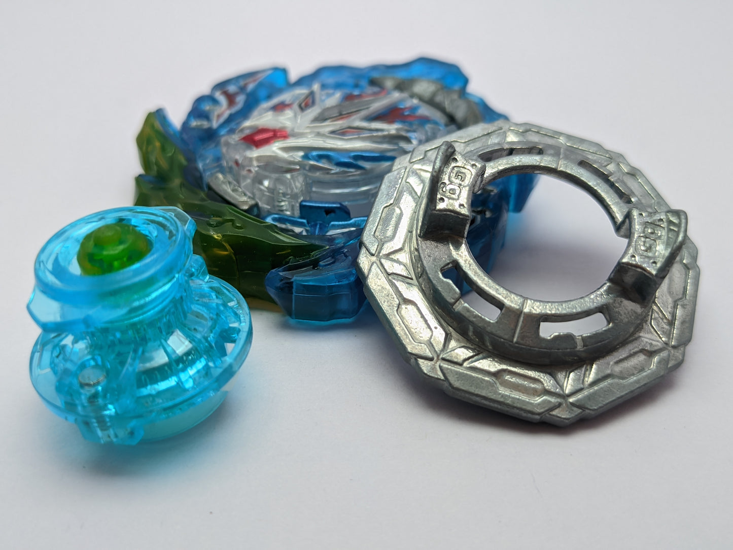 King Helios Beyblade Burst BU (3) Red Eye Merch