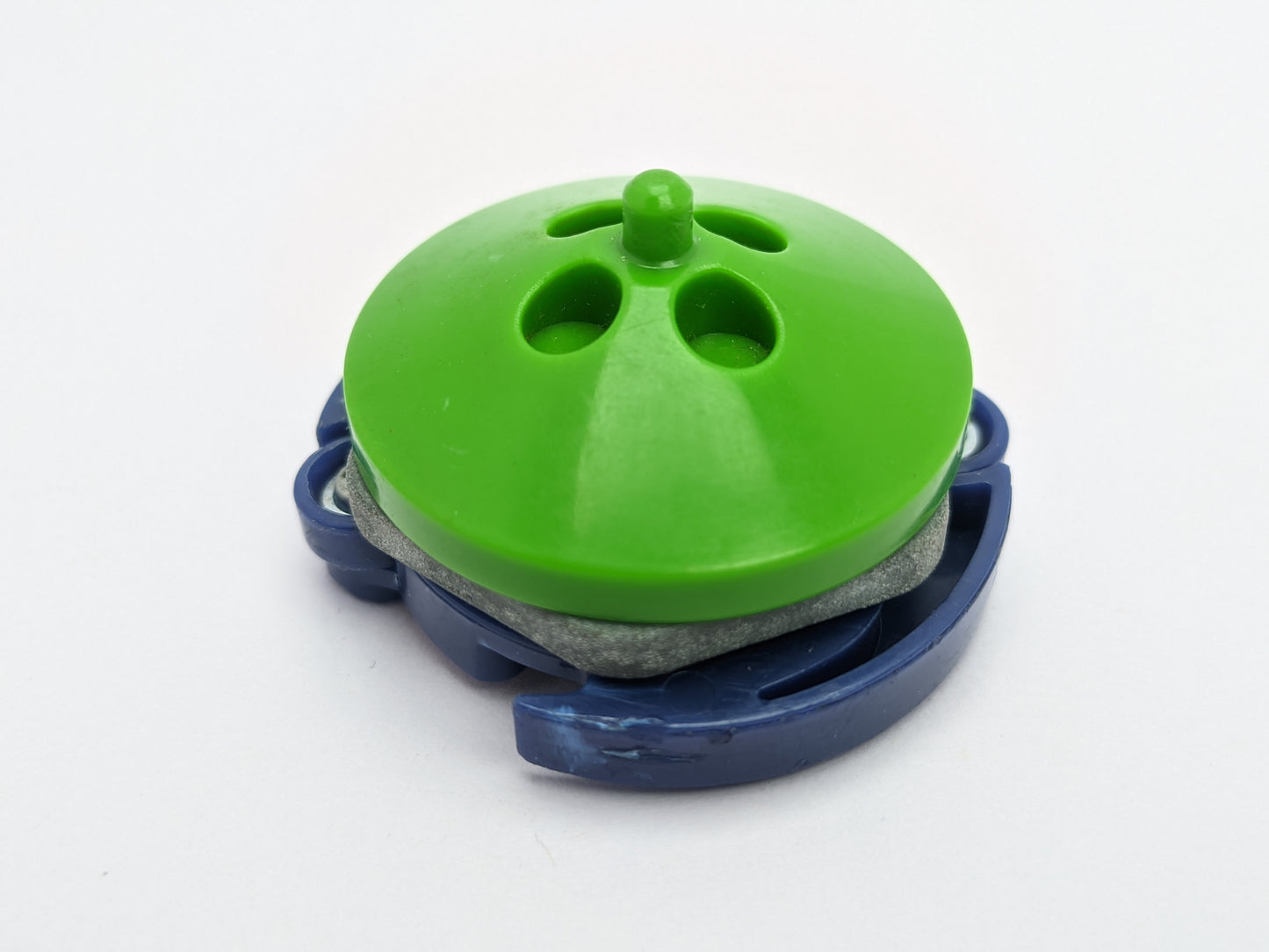 Takara Tomy Roller Defenser Beyblade Plastic Generation