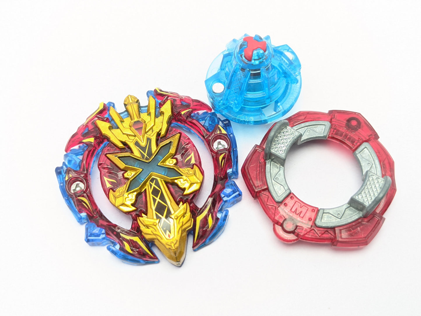 Takara Tomy Xeno Xcalius Magnum Impact - Beyblade Burst - Red Eye Merch