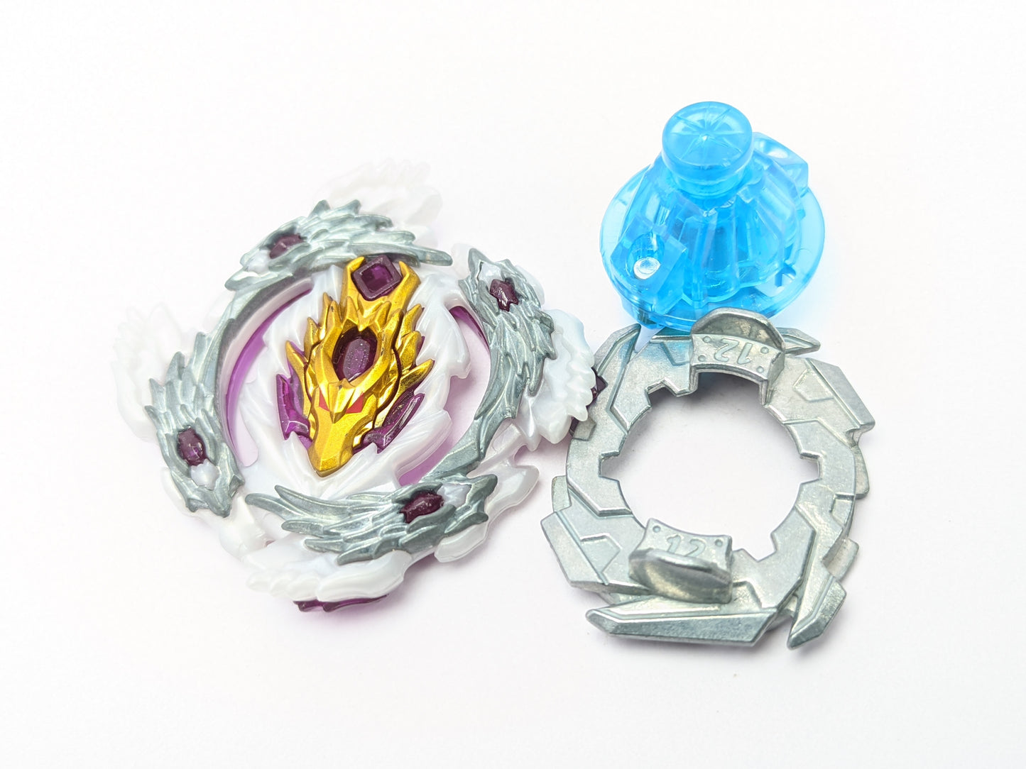Takara Tomy Bloody Luinor | Beyblade Burst | Red Eye Merch