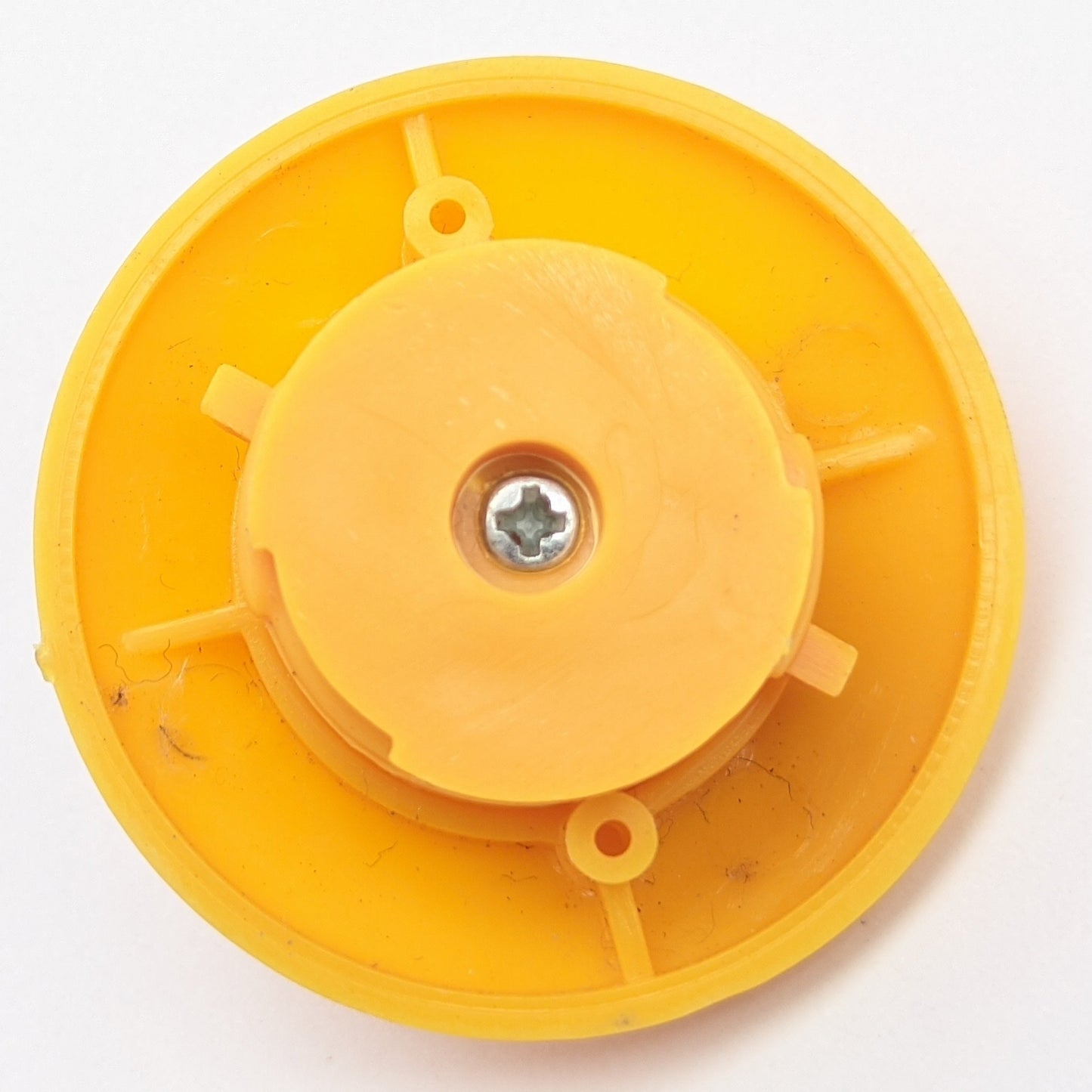 Takaratomy Yellow Base Driver Beyblade Original Series Red Eye Merch