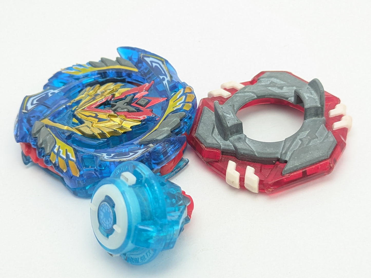 Takaratomy Turbo/Cho-Z Valtryek Beyblade Burst Turbo - Red Eye Merch