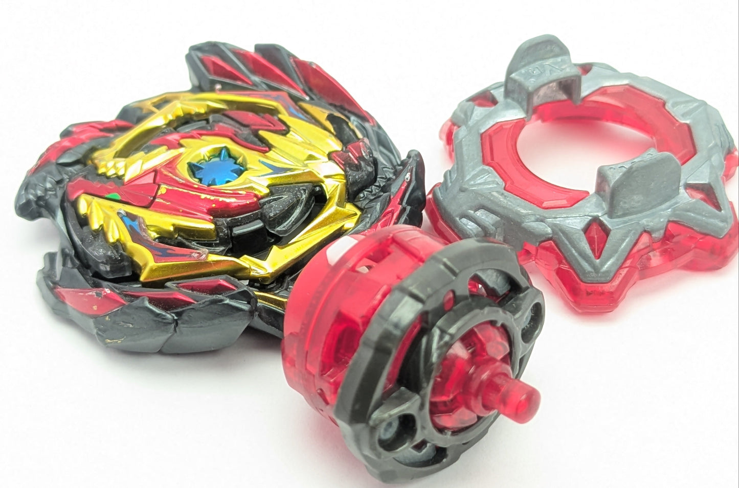 Takaratomy Venom Devolos Vanguard Bullet - Beyblade Burst - Red Eye Merch