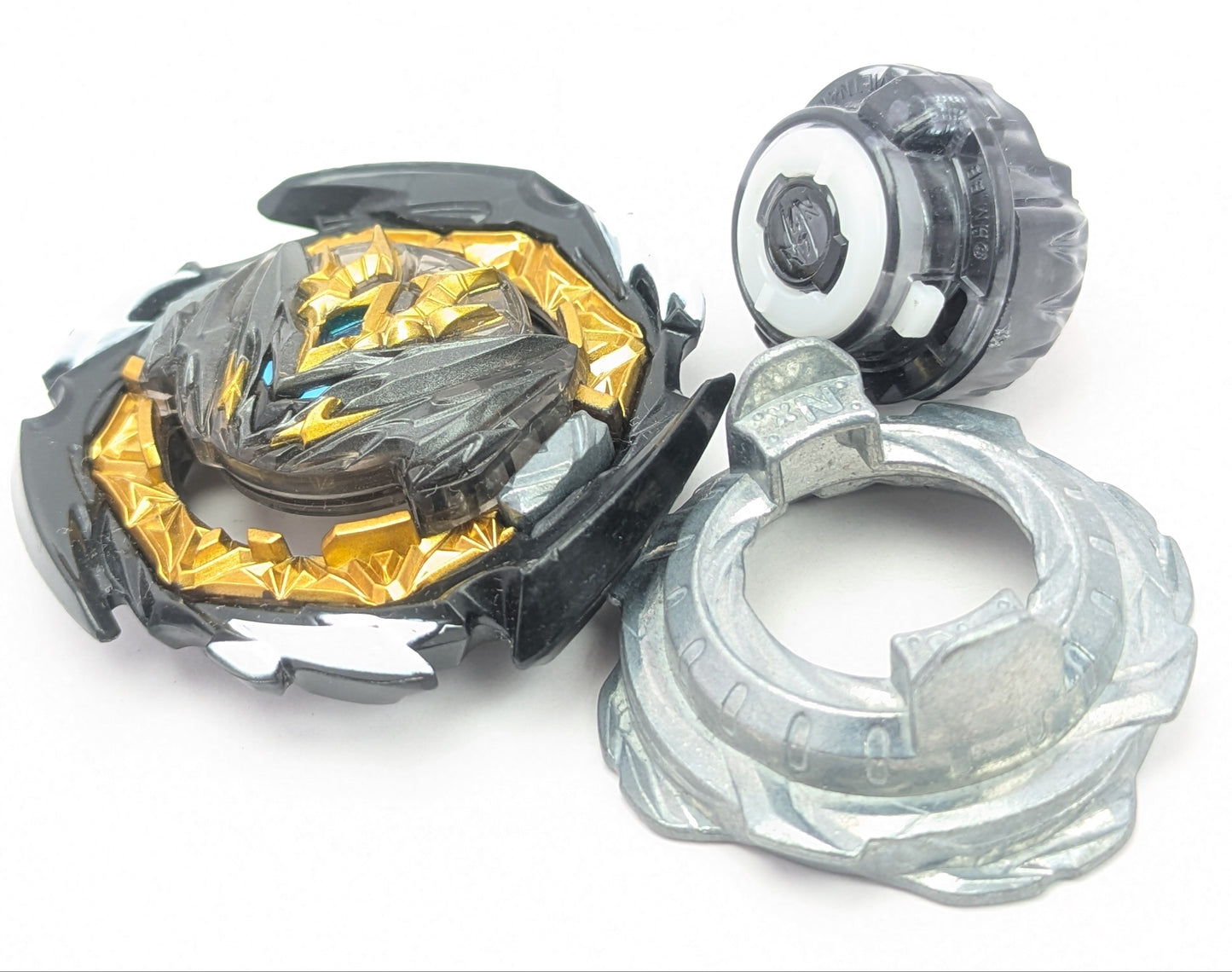 Takaratomy Dynamite Belfyre Nexus Venture - Beyblade Burst - Red Eye Merch