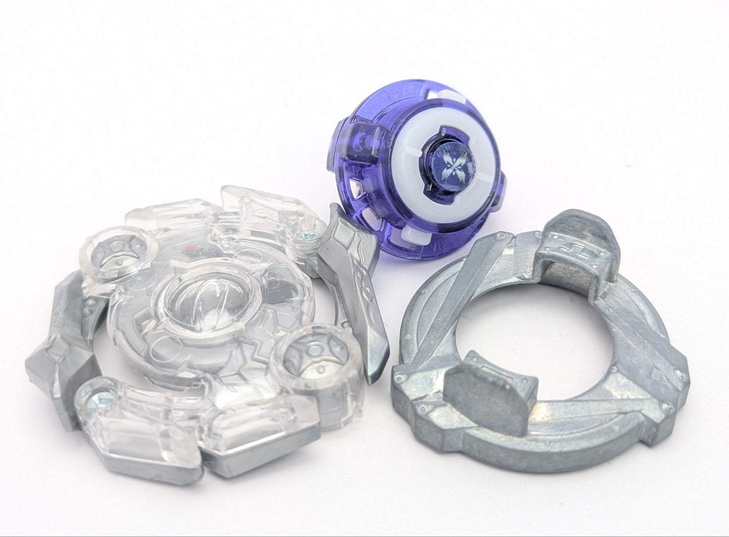 Takaratomy Omni Odax Triple Xtreme Beyblade Burst - Red Eye Merch