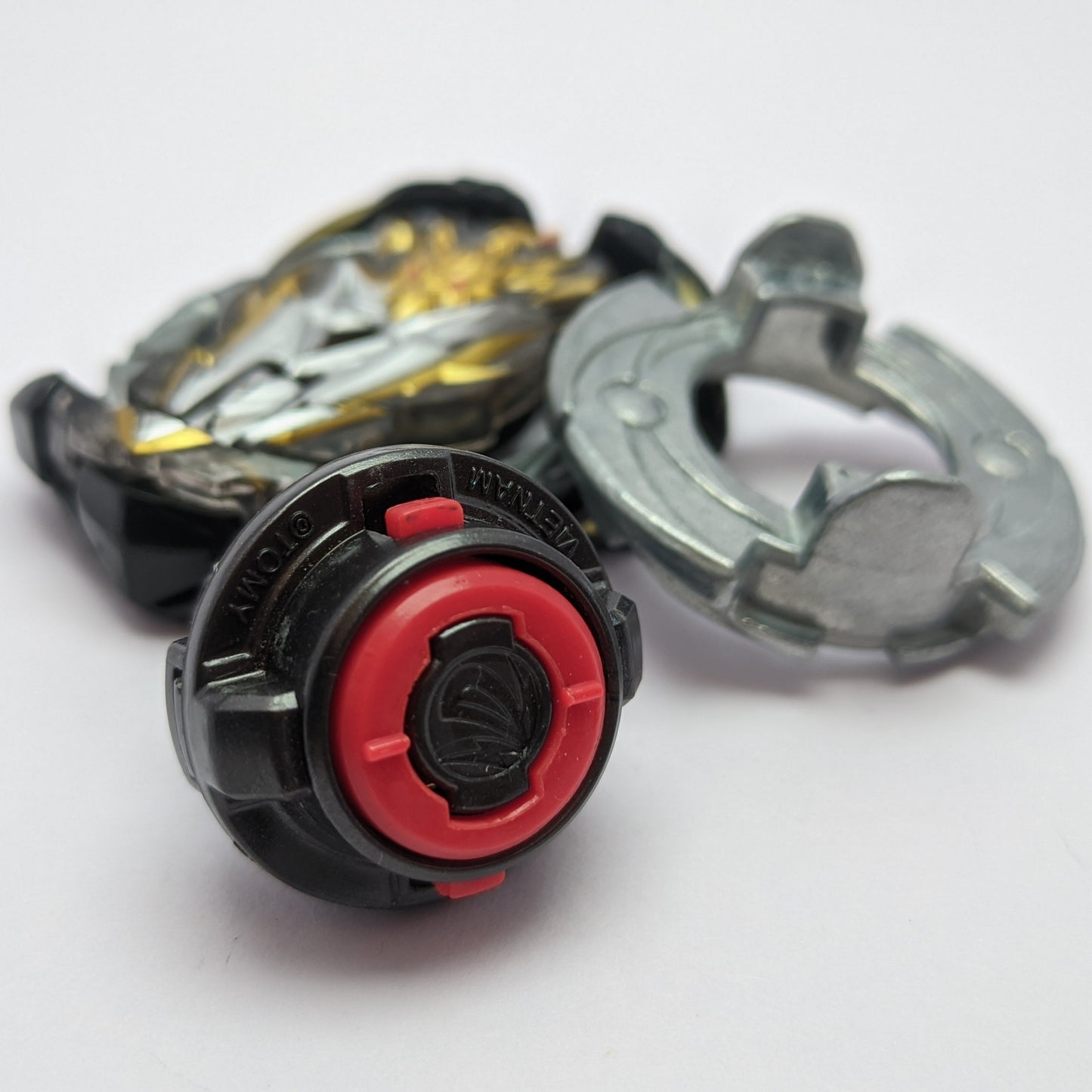 Prime Apocalypse (3) Beyblade Red Eye Merch