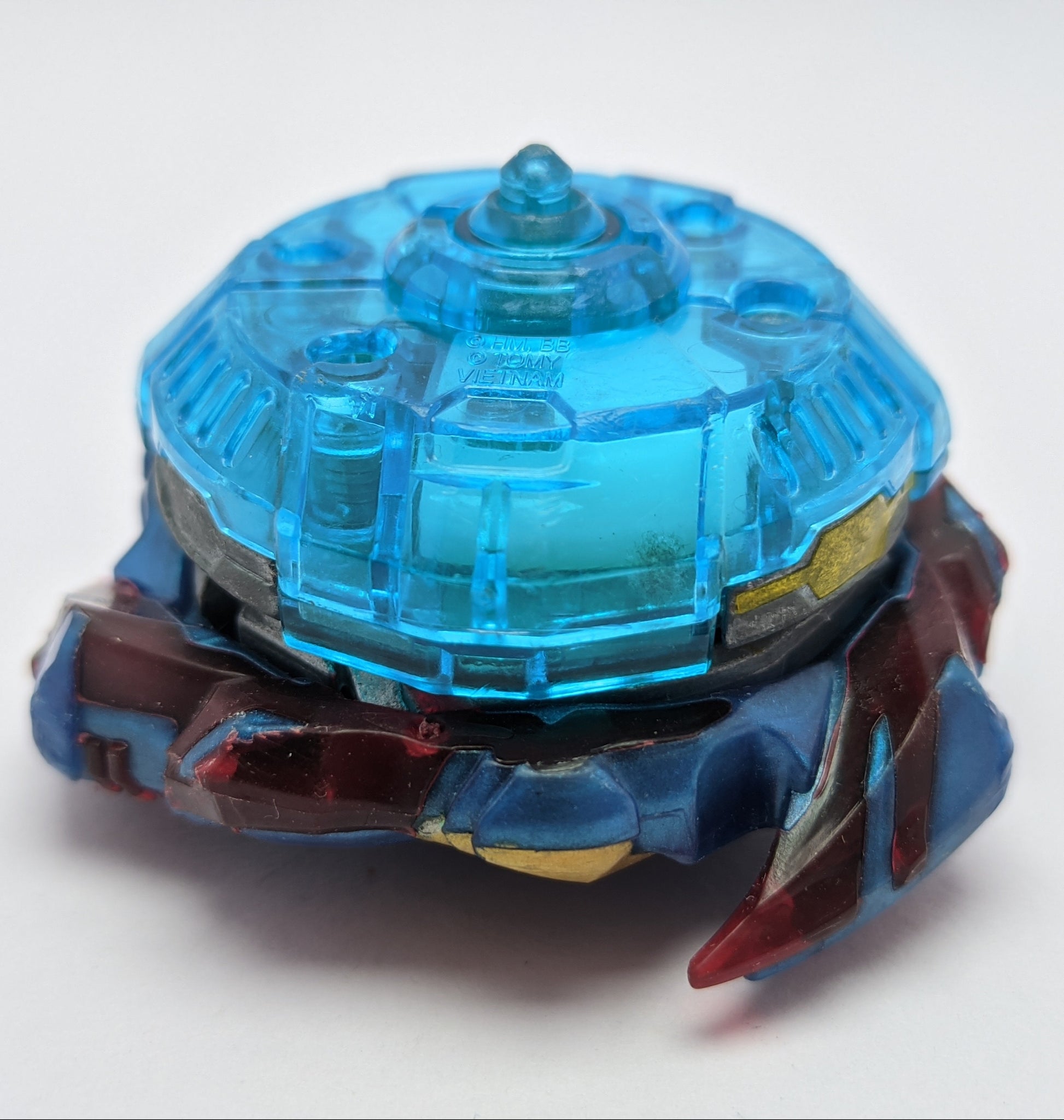 Saviour Valtryek Beyblade Burst DB Red Eye Merch (3)