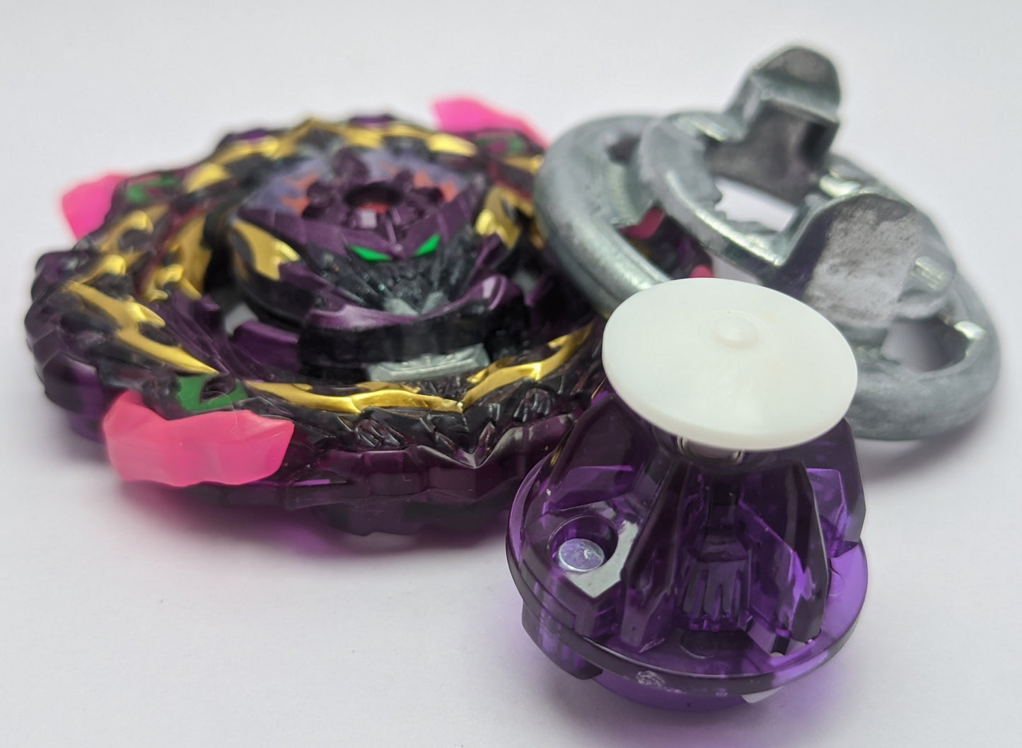 TAKARA TOMY Barricade Lucifer Parts Beyblade Burst Red Eye Merch