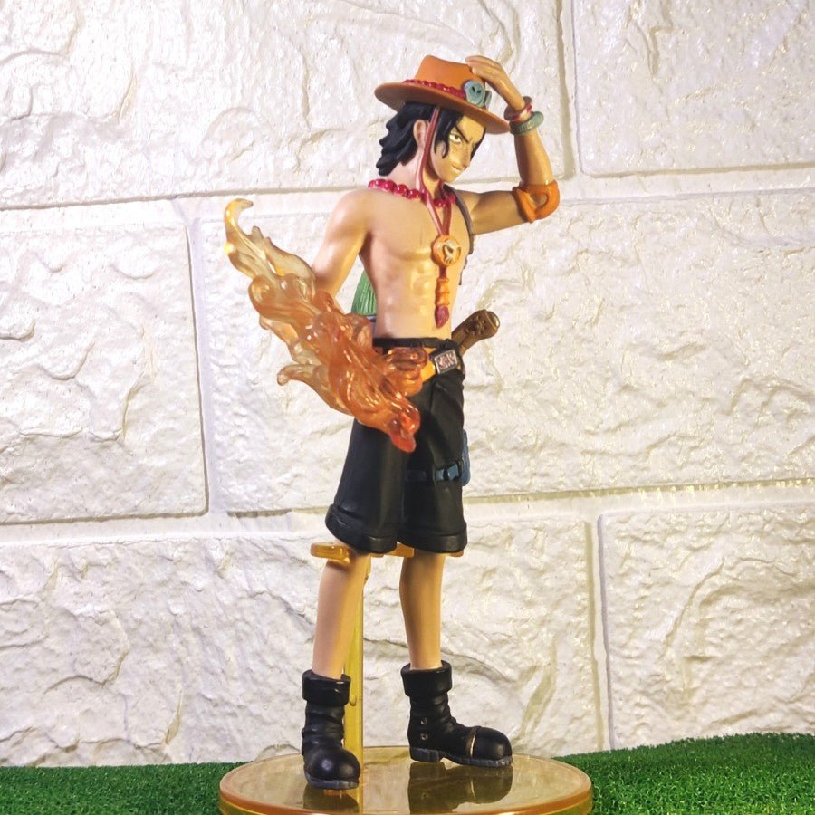 One Piece Portugas D Ace Ultra-Piece Styling - Star Hero - Banpresto - Red Eye Merch