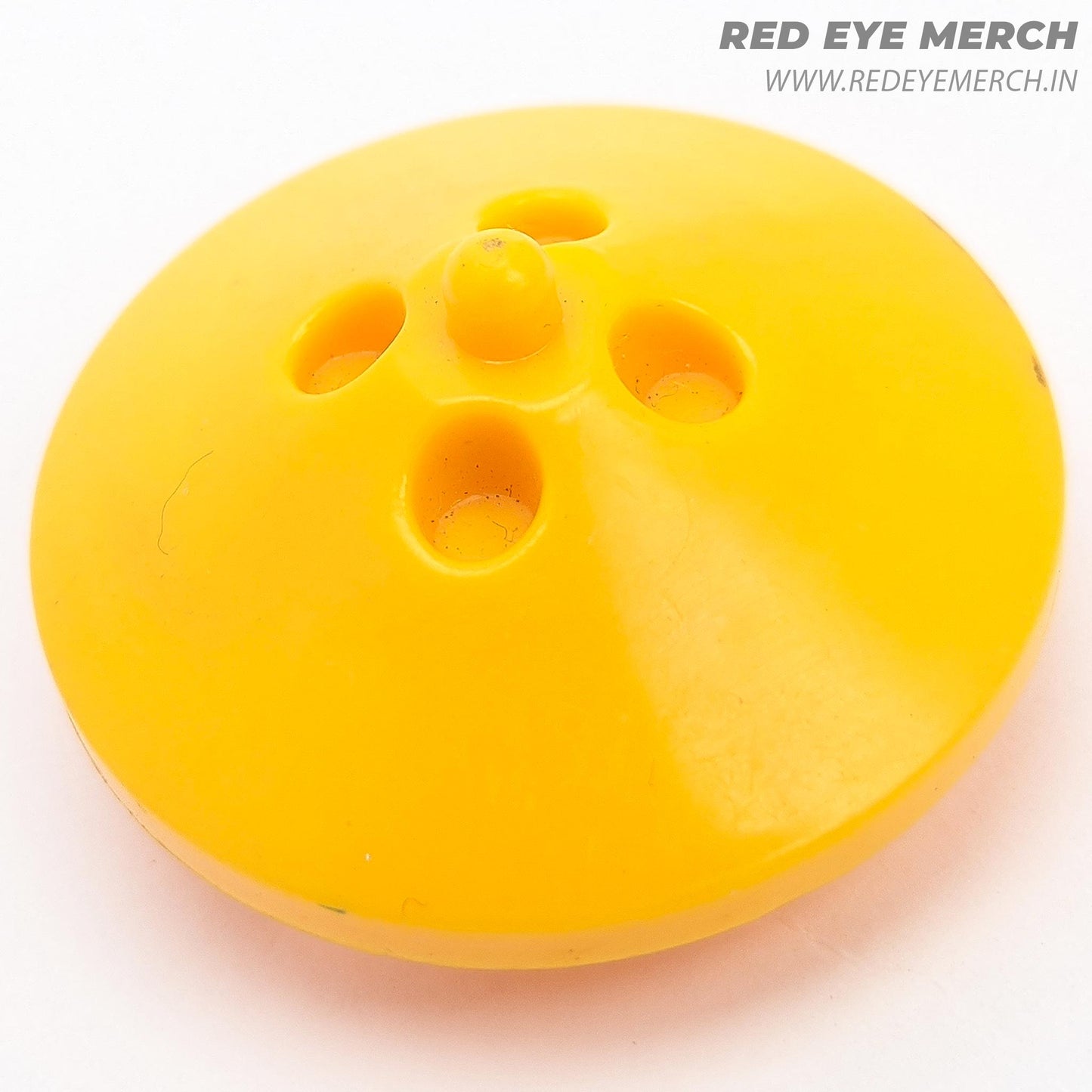 Takaratomy Yellow Base Driver Beyblade Original Series Red Eye Merch