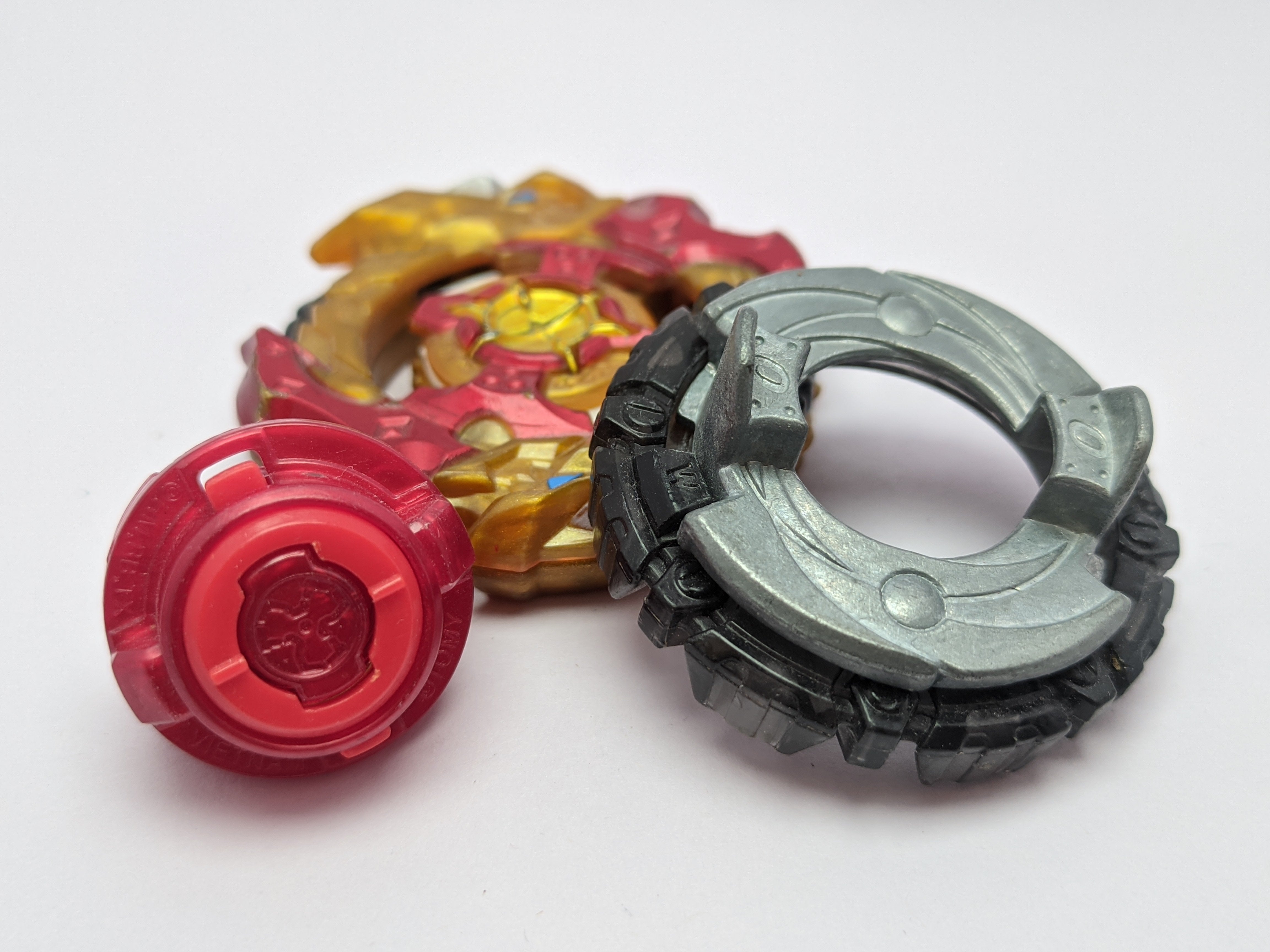 TAKARA TOMY Cho-Z Spriggan Beyblade Burst Turbo – Red Eye Merch