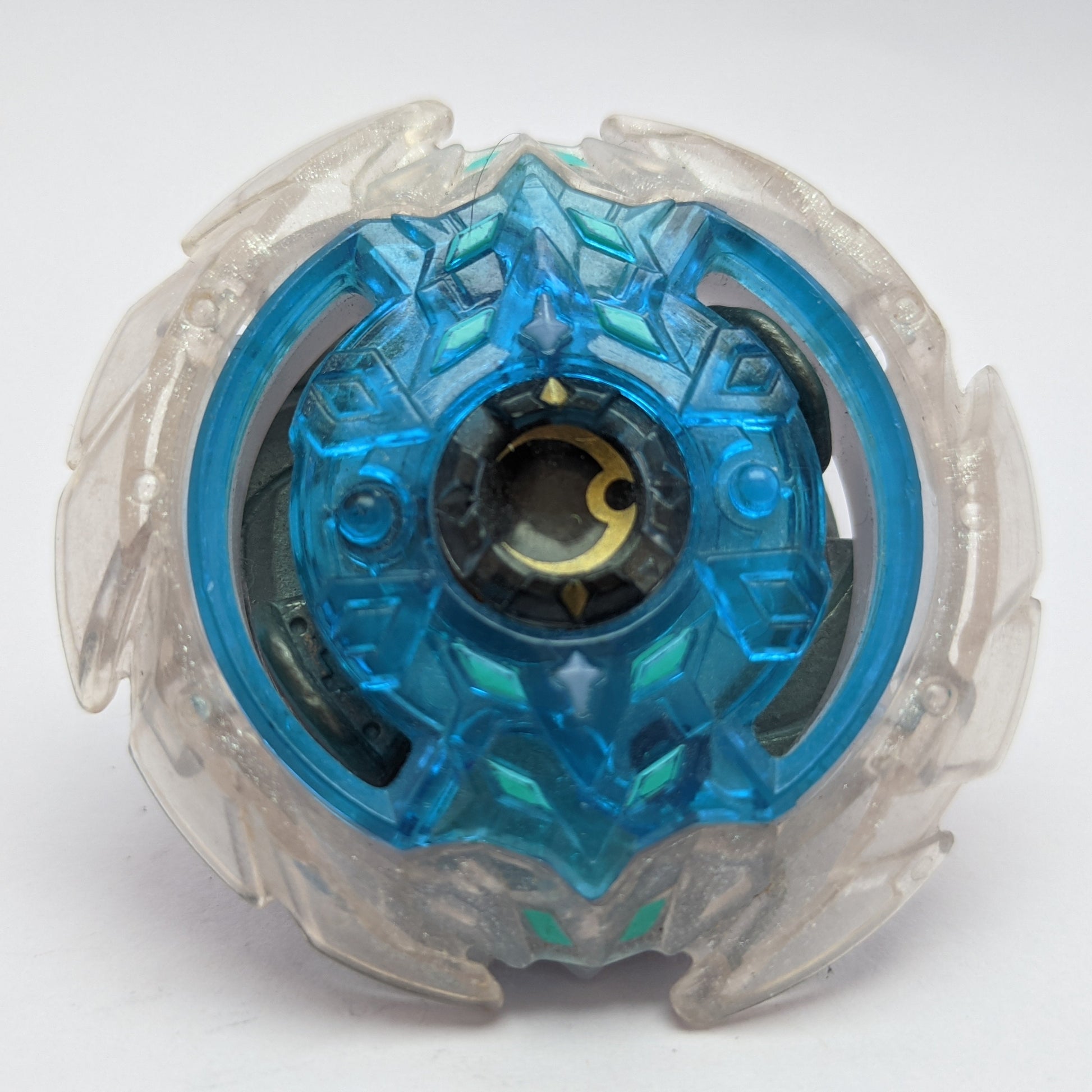TAKARA TOMY Deep Chaos C3 Beyblade Burst Evolution – Red Eye Merch