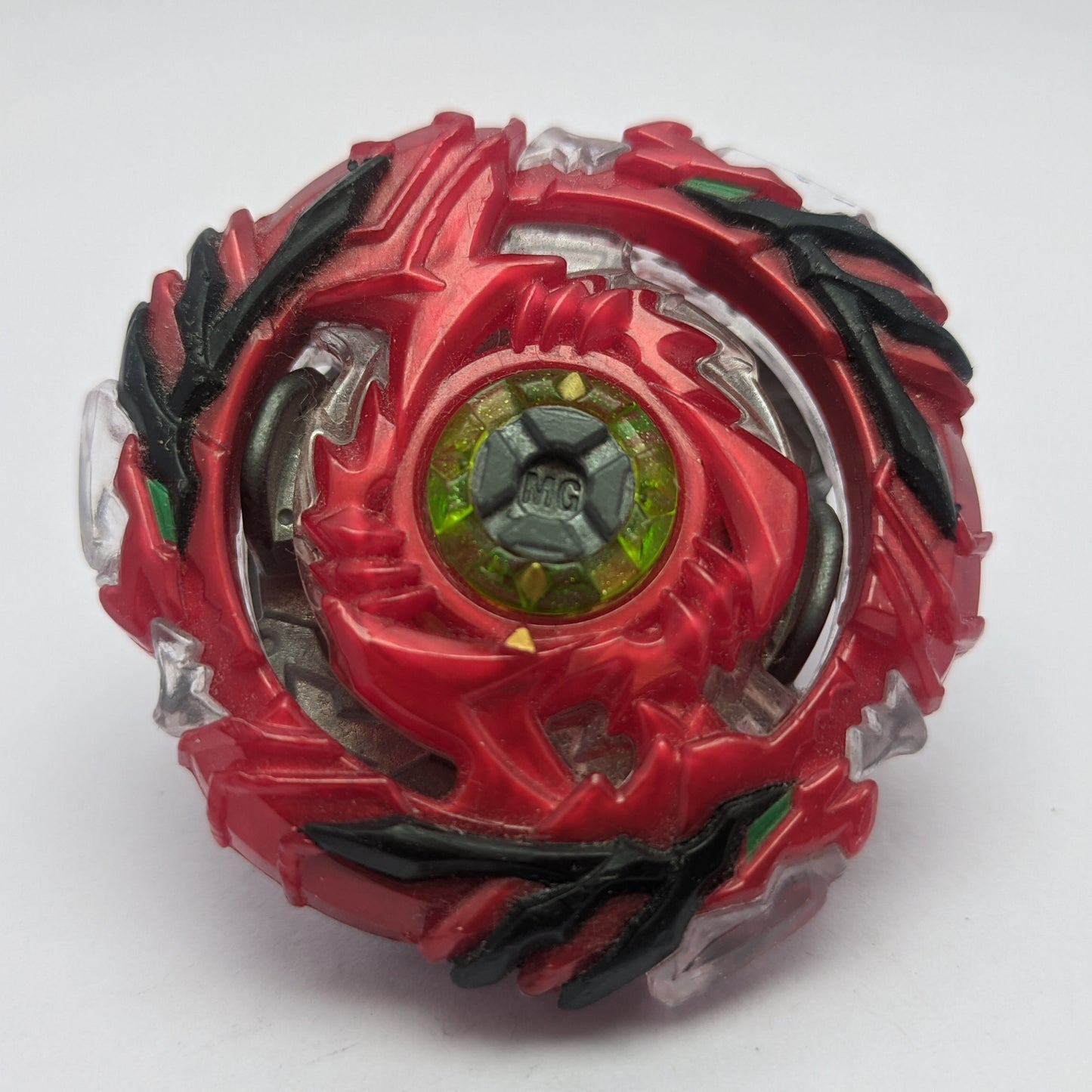 Drain Fafnir Red (1) Beyblade Burst Red Eye Merch