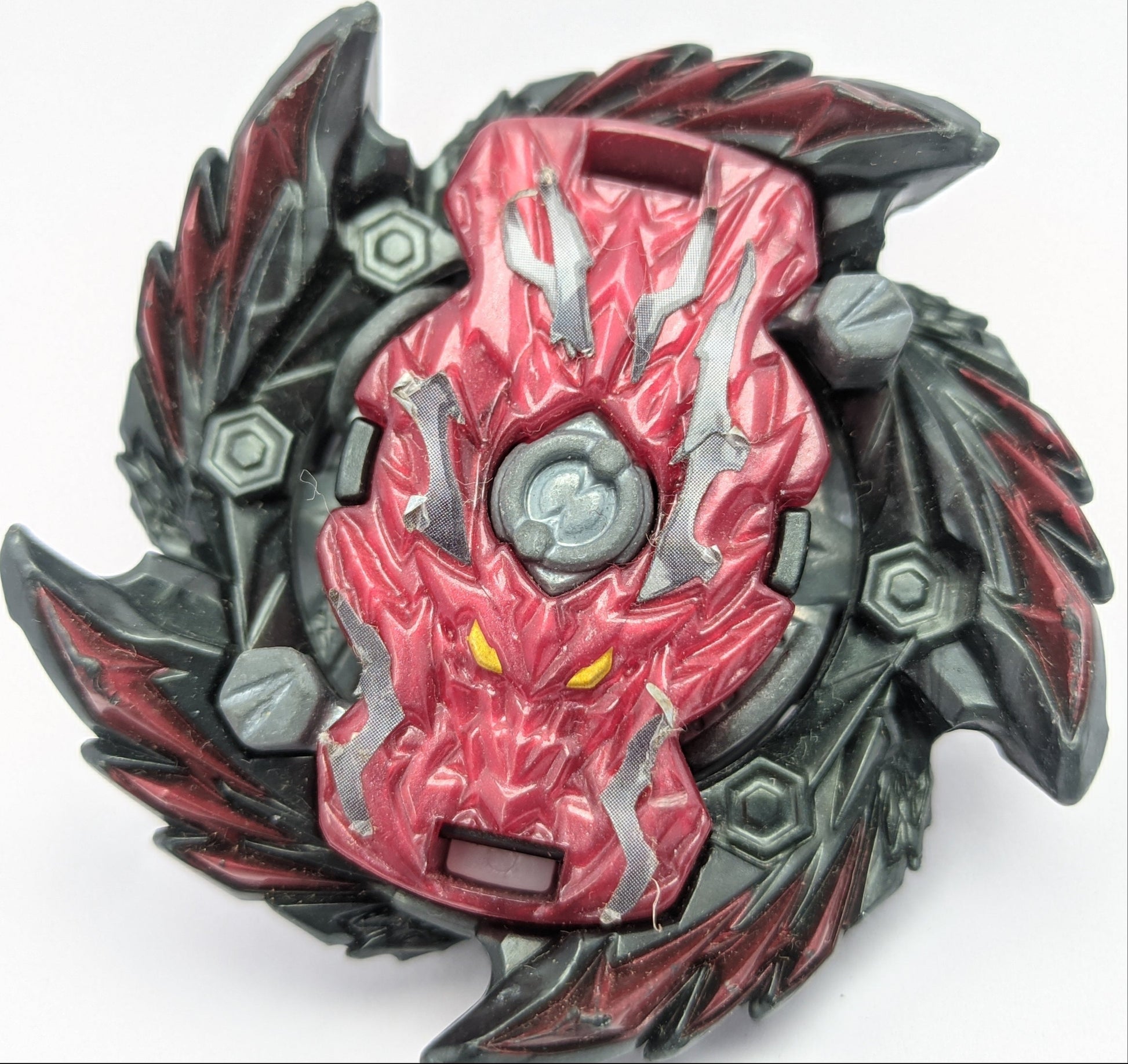 Erase Bahamut [Red/Black] (a) Red Eye Merch (1)