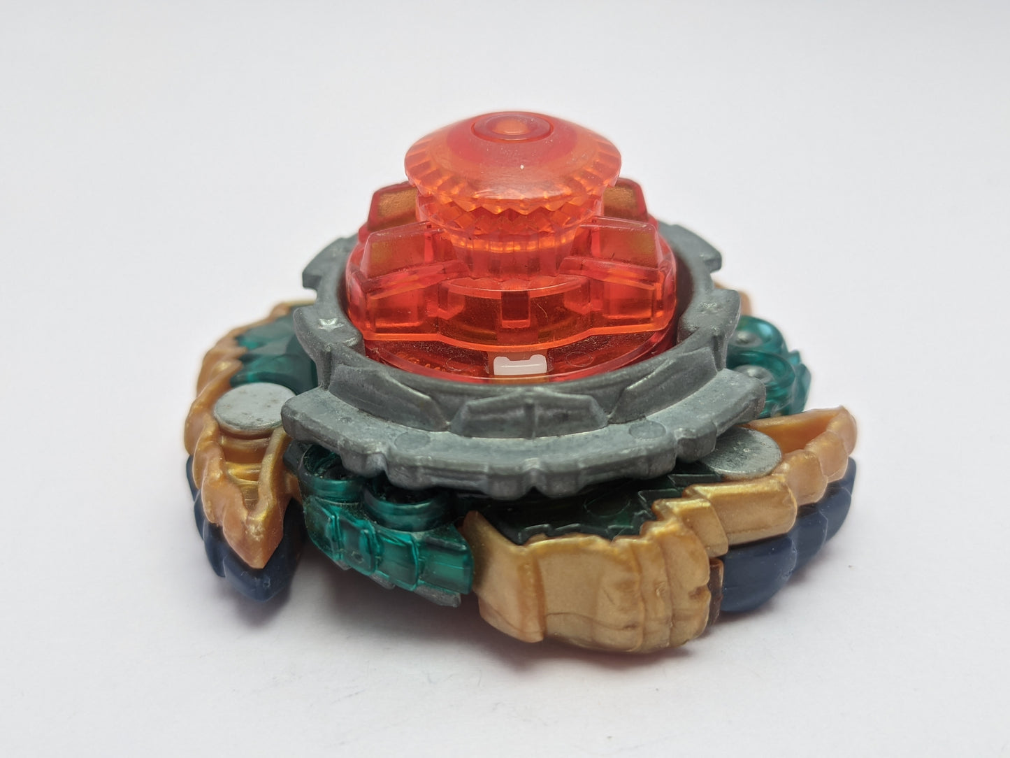Geist Fafnir (3) Beyblade Burst Red Eye Merch