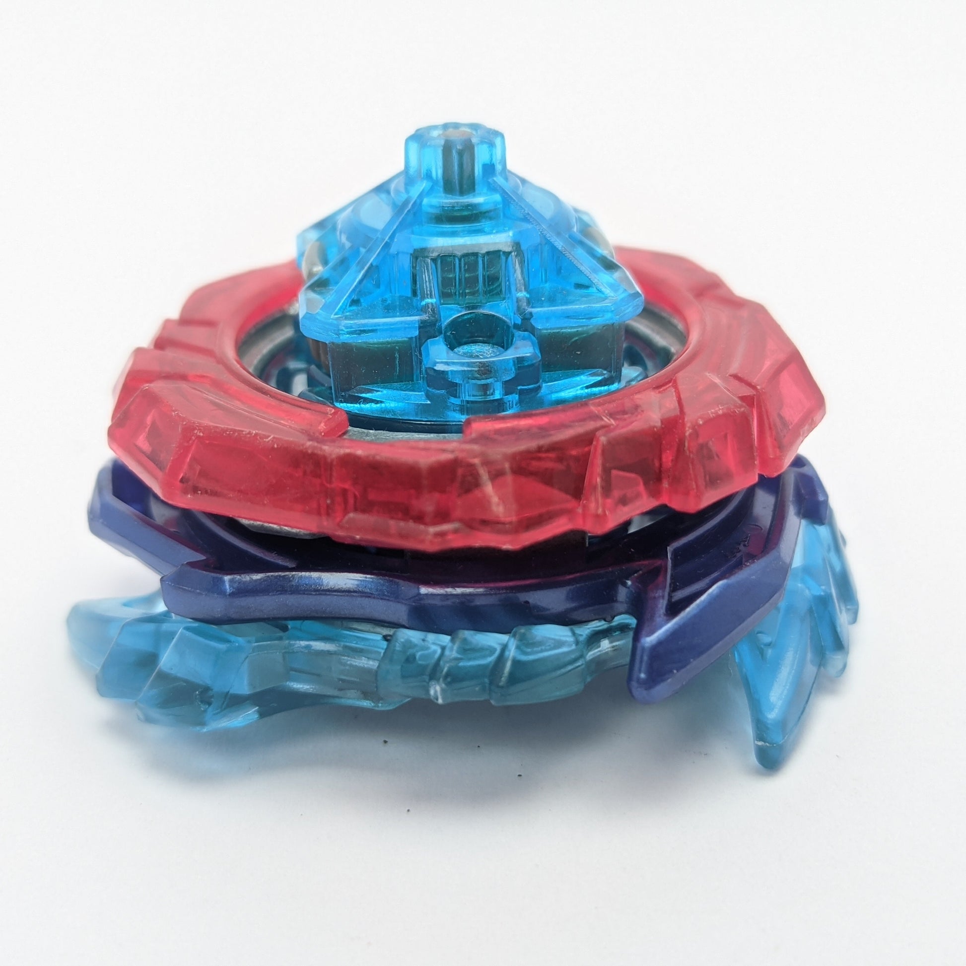 Genesis Valtryek V2 Red Eye Merch (2)