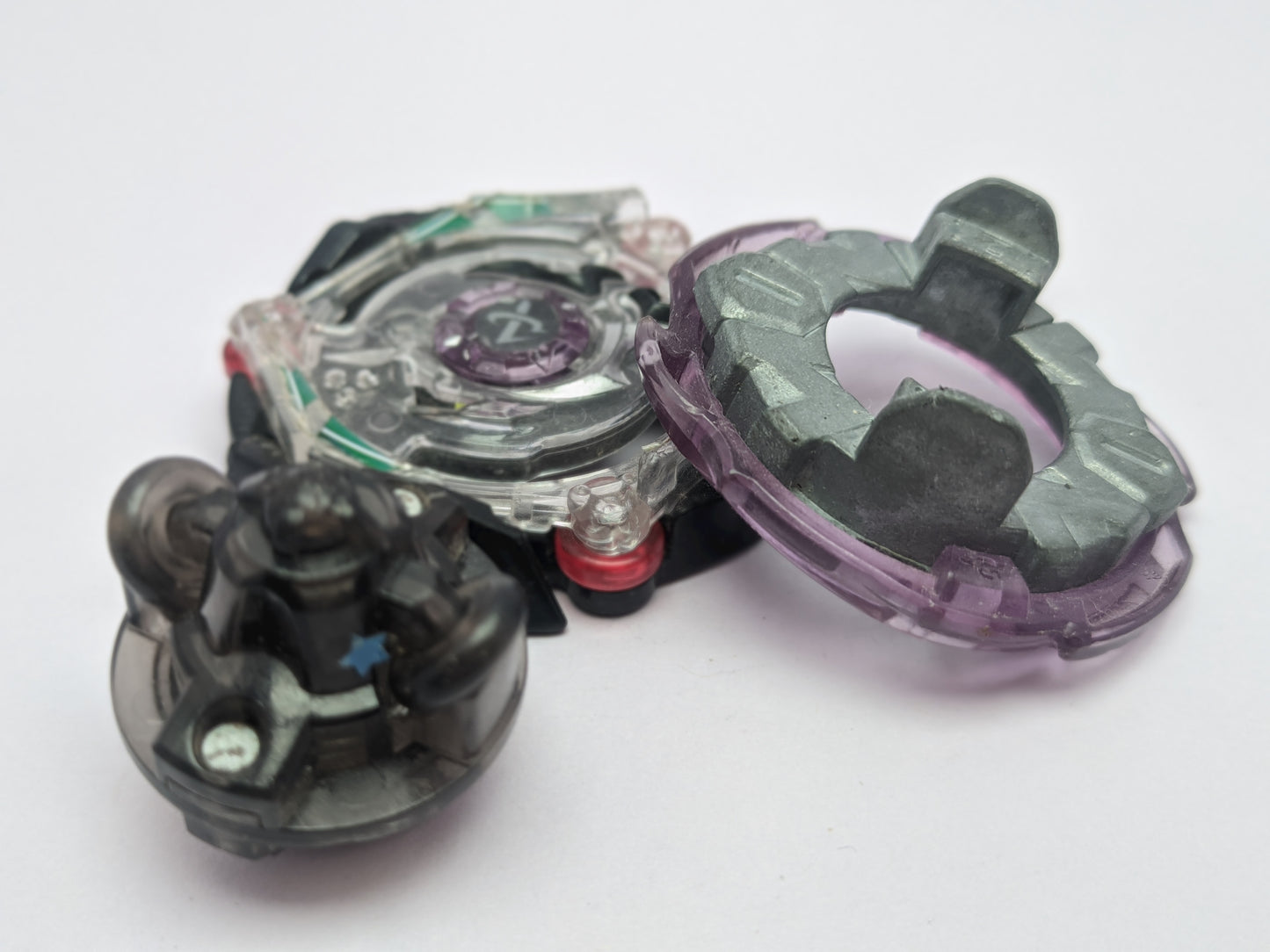 Kinetic Satomb (3) Beyblade Burst Red Eye Merch