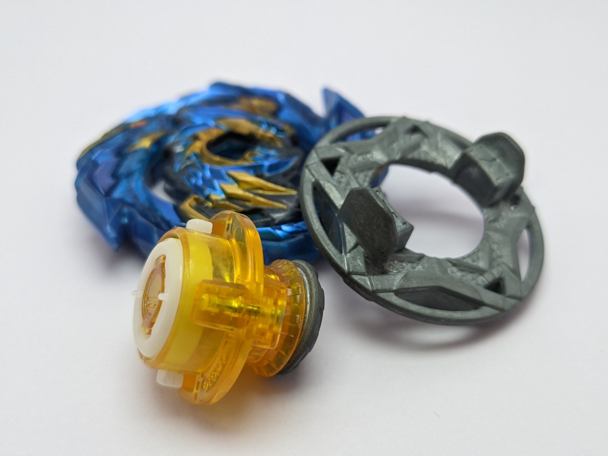 Master Diabolos [Blue] (3) Beyblade Red Eye Merch