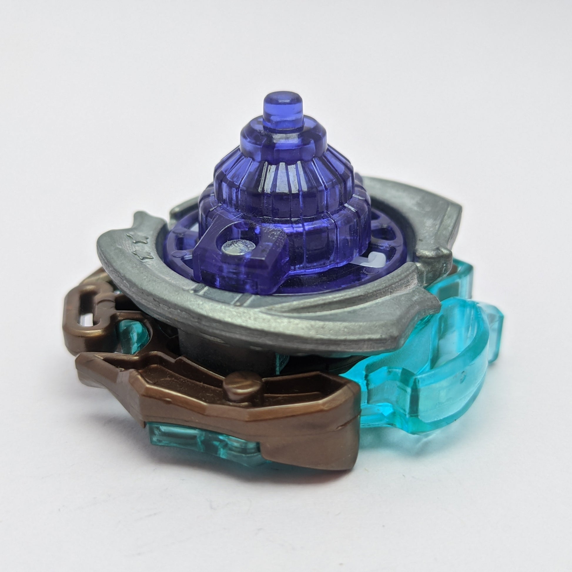 Minoboros (2) Beyblade Red Eye Merch