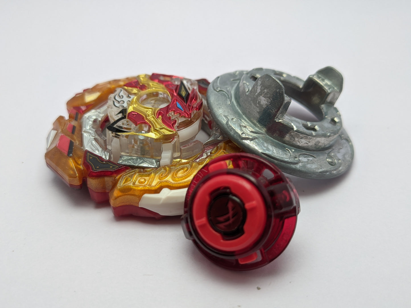 TAKARA TOMY - Burst Spriggan - Beyblade Burst - Red Eye Merch