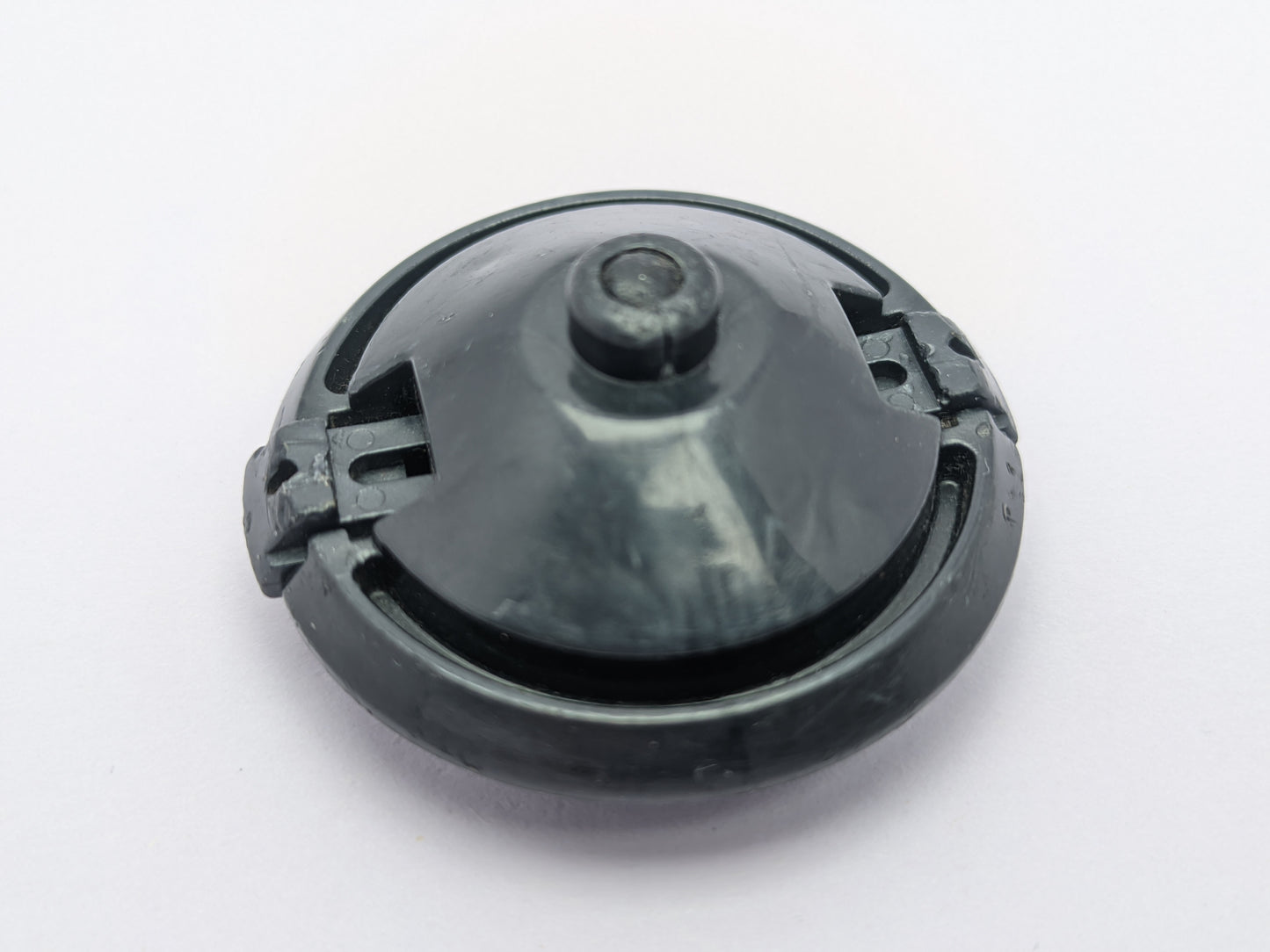 Takara Tomy Beyblade Right Spin Base [Black] Original Plastic Gen