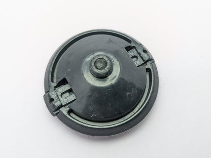 Takara Tomy Beyblade Right Spin Base [Black] Original Plastic Gen