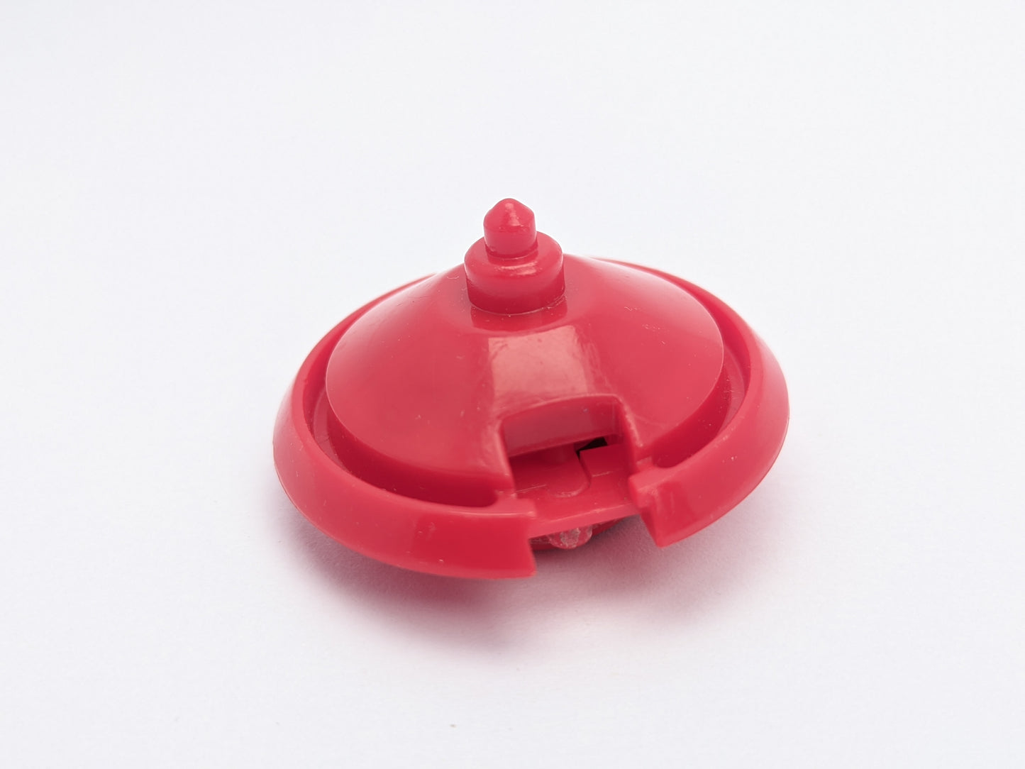 Takara Tomy Beyblade Right Spin Base [Red] Original Plastic Gen