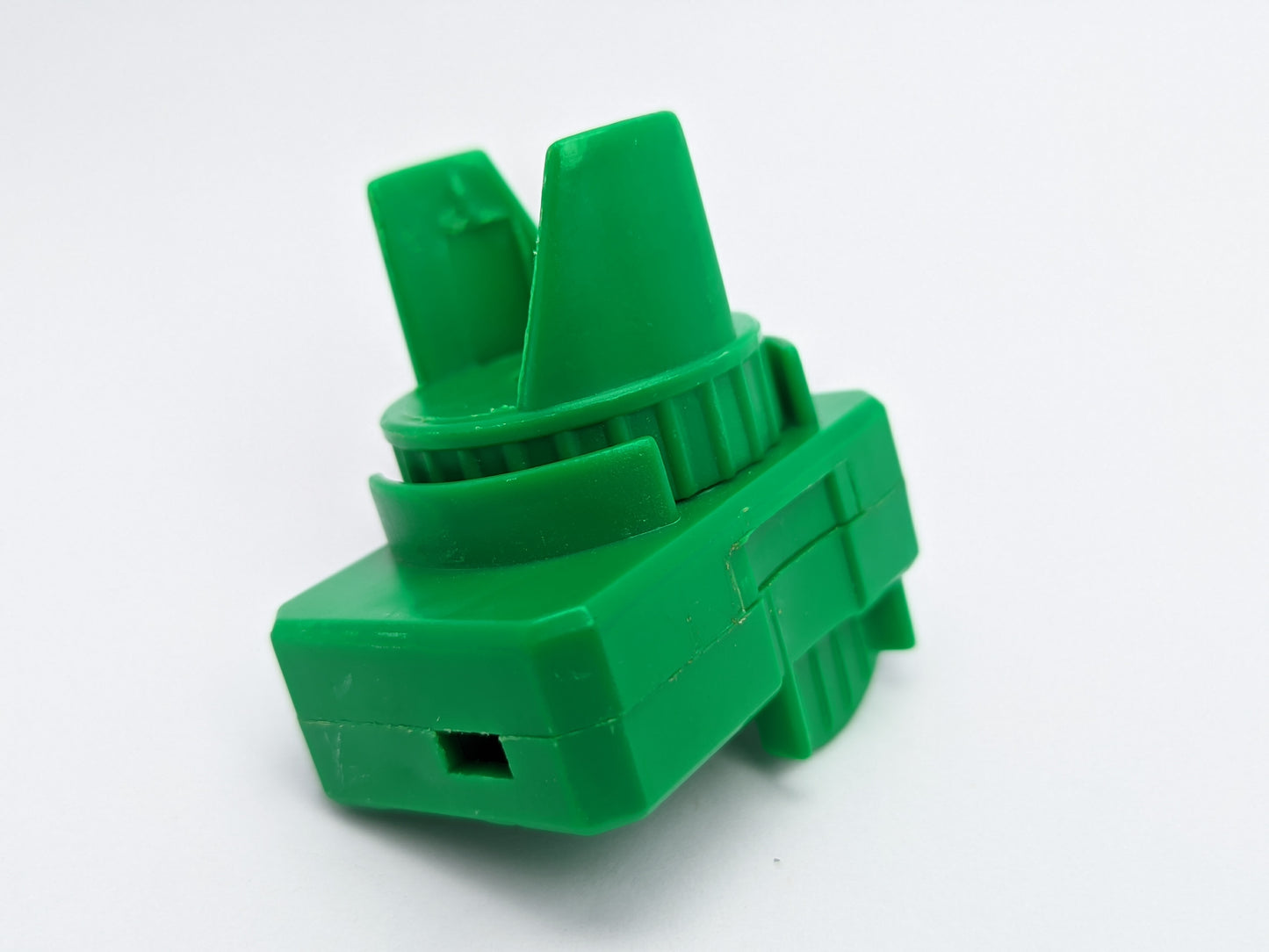 Takara Tomy Plastic Generation Beyblade Launcher [Green]