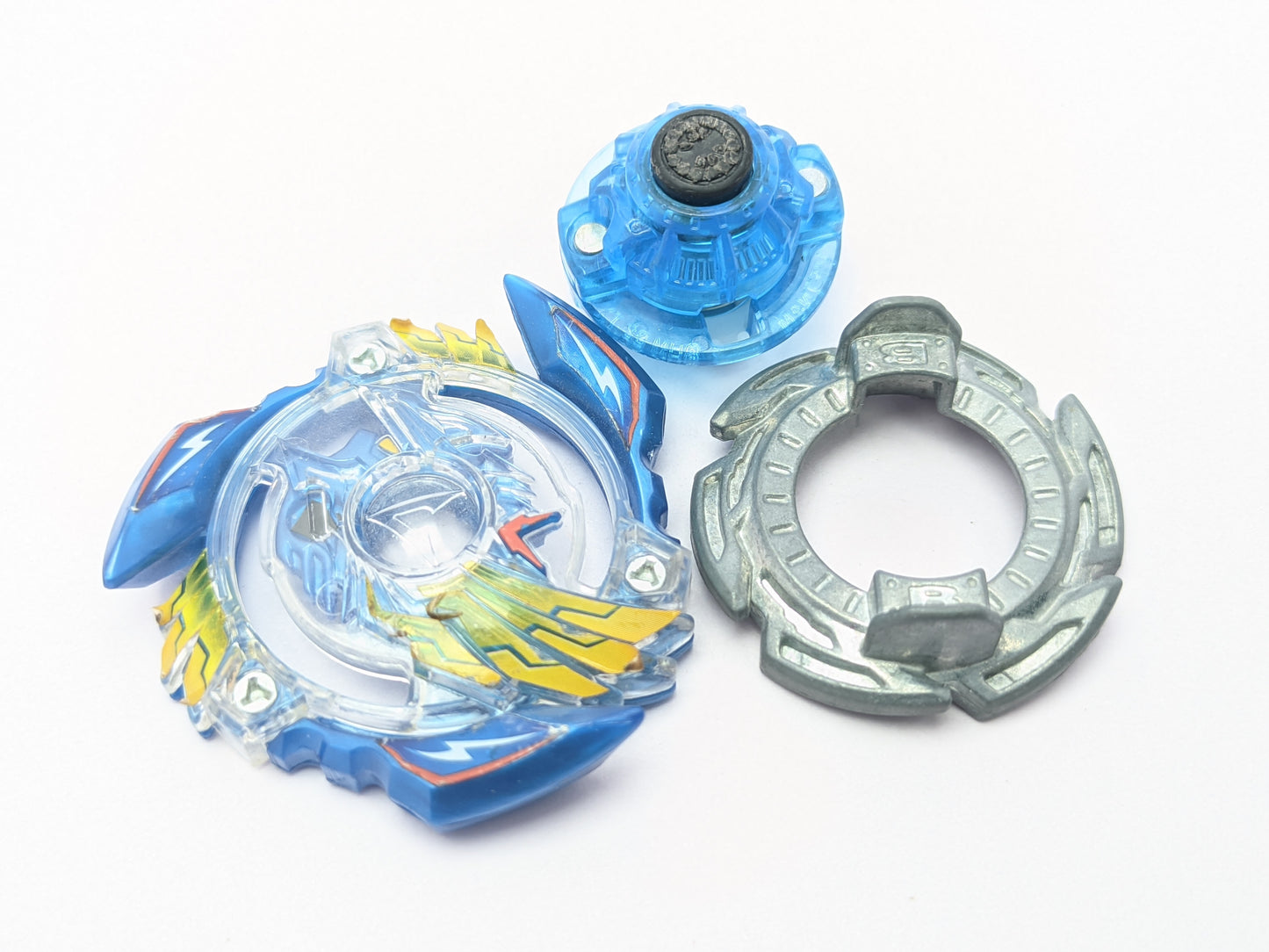 Takara Tomy - Victory Valtryek Boost Variable - Beyblade Burst - Red Eye Merch