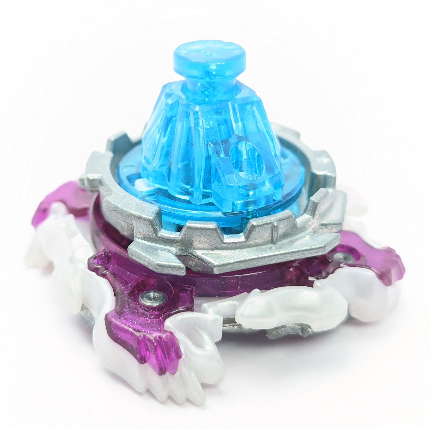 Takara Tomy Bloody Luinor | Beyblade Burst | Red Eye Merch
