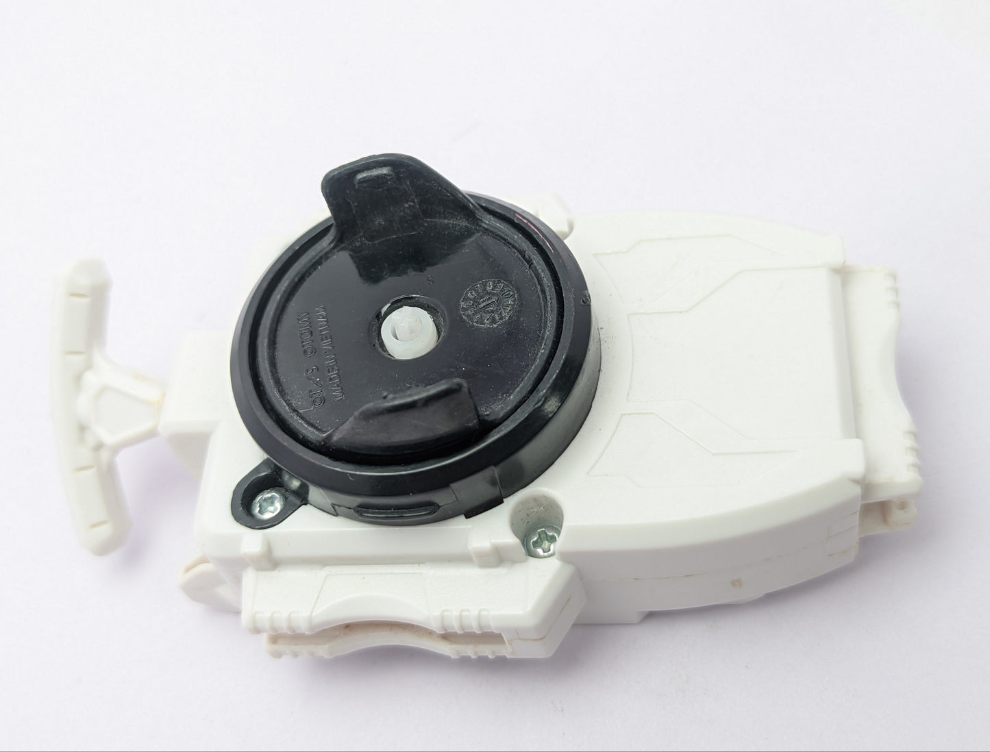 Takara Tomy Right String Launcher [White] Beyblade Burst | Red Eye Merch