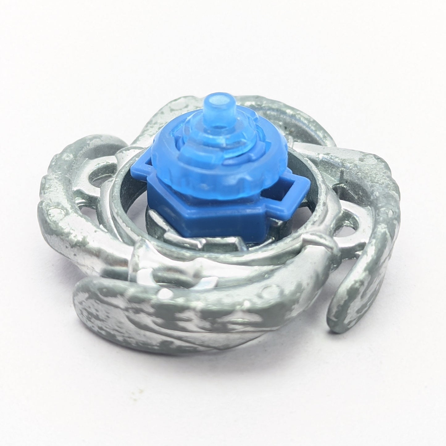Takara Tomy PHW Aquario 105F | Beyblade Metal Fusion | Red Eye Merch