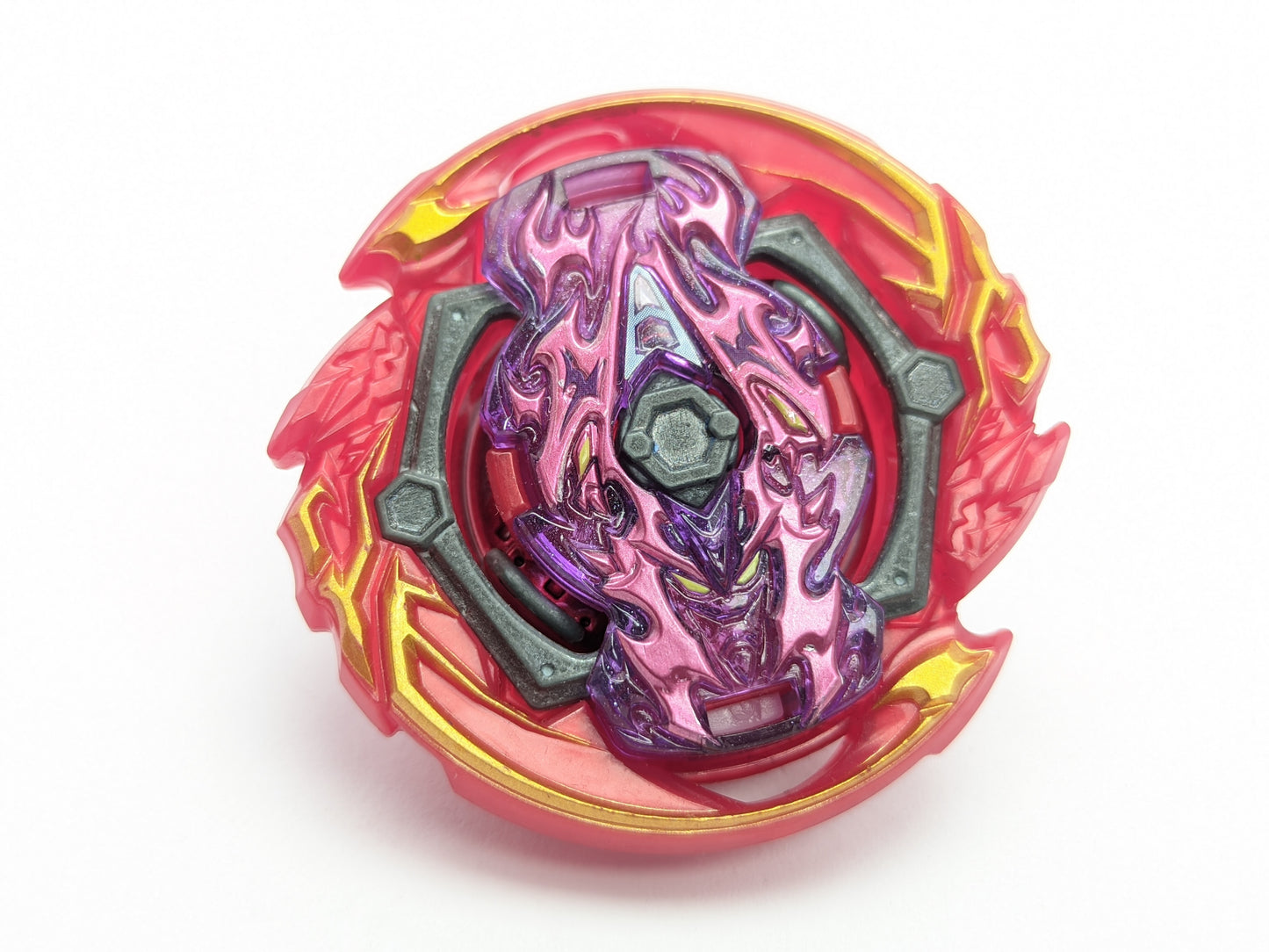 Takaratomy Grand Ashura - Beyblade Burst - Red Eye Merch