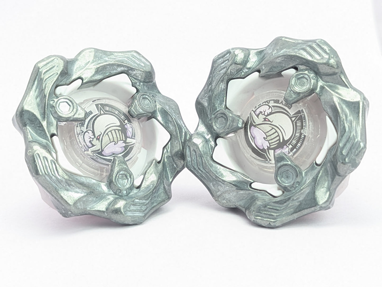 Takaratomy Whale Wave [White] 3-80GB Beyblade X Red Eye Merch
