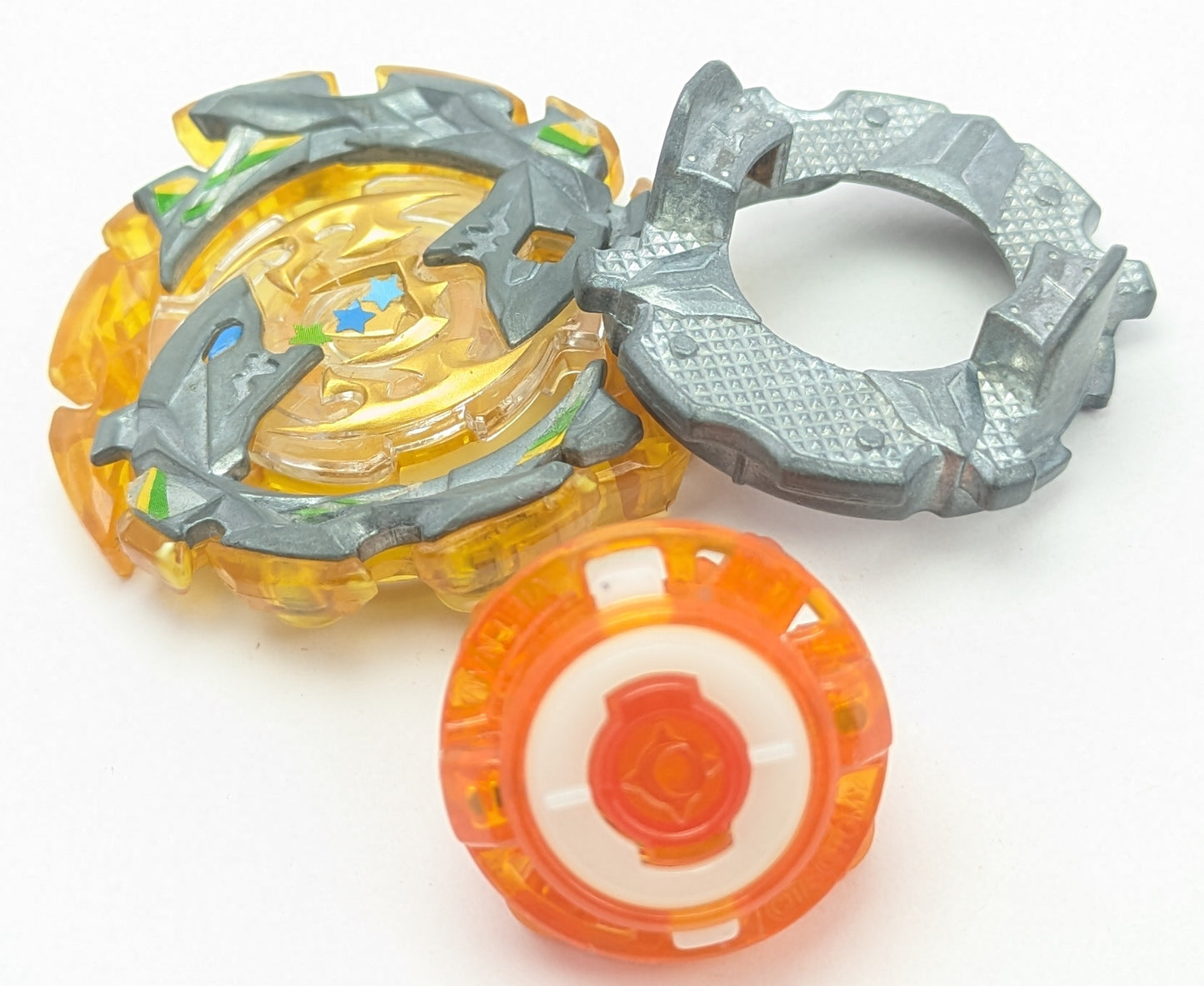 Takaratomy Emperor Forneus [Gold] 2 - Beyblade Burst - Red Eye Merch