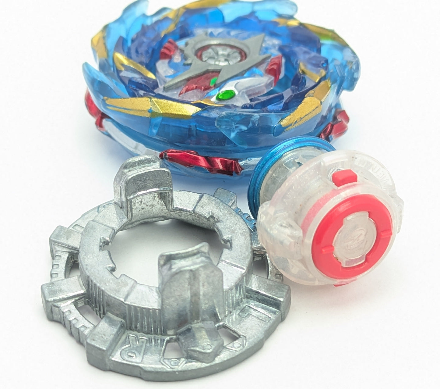 Takaratomy Helios Volcano Ou Zone'+Z Beyblade Burst - Red Eye Merch