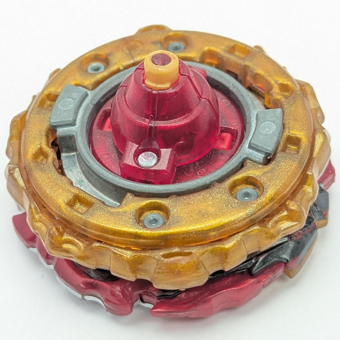 Takaratomy World Spryzen S6 - Beyblade Burst - Red Eye Merch