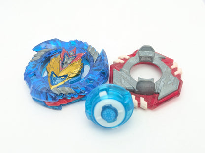 Takaratomy Cho-Z Valtryek Zenith Evolution Beyblade Burst - Red Eye Merch