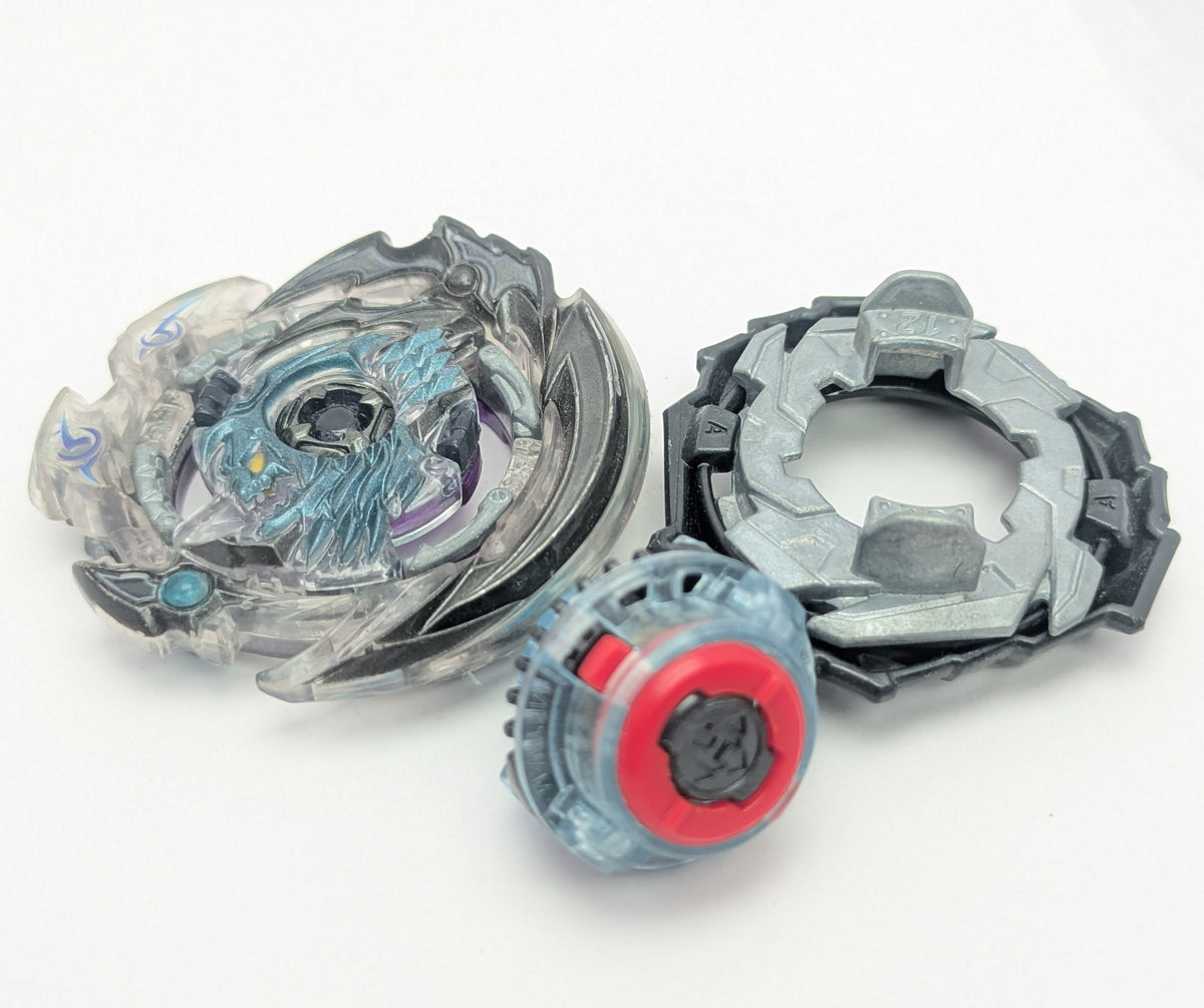 Takaratomy Hollow Deathscyther [Dash Combo] Beyblade Burst - Red Eye Merch
