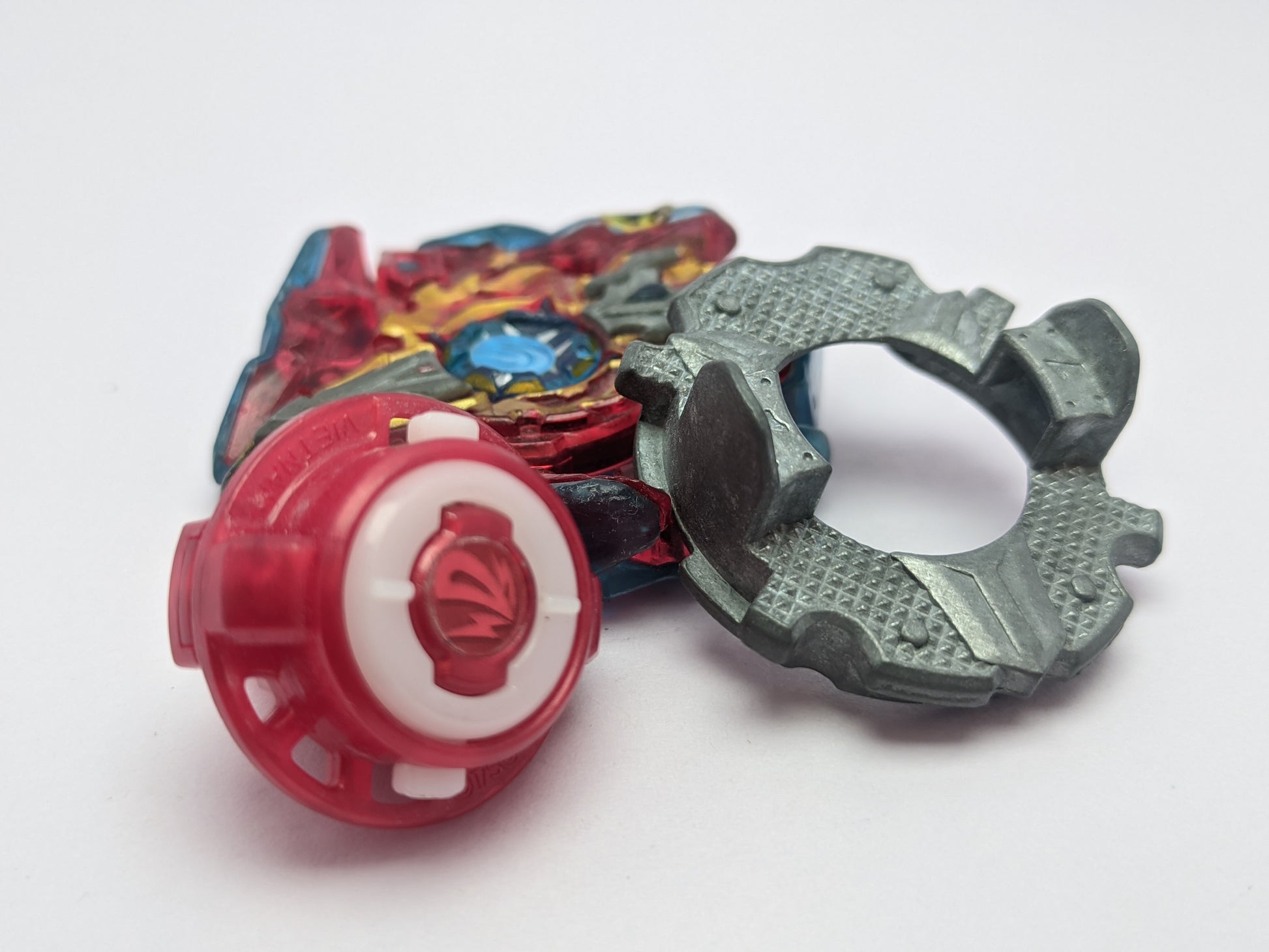 Surge Xcalius (3) Beyblade Burst Red Eye Merch