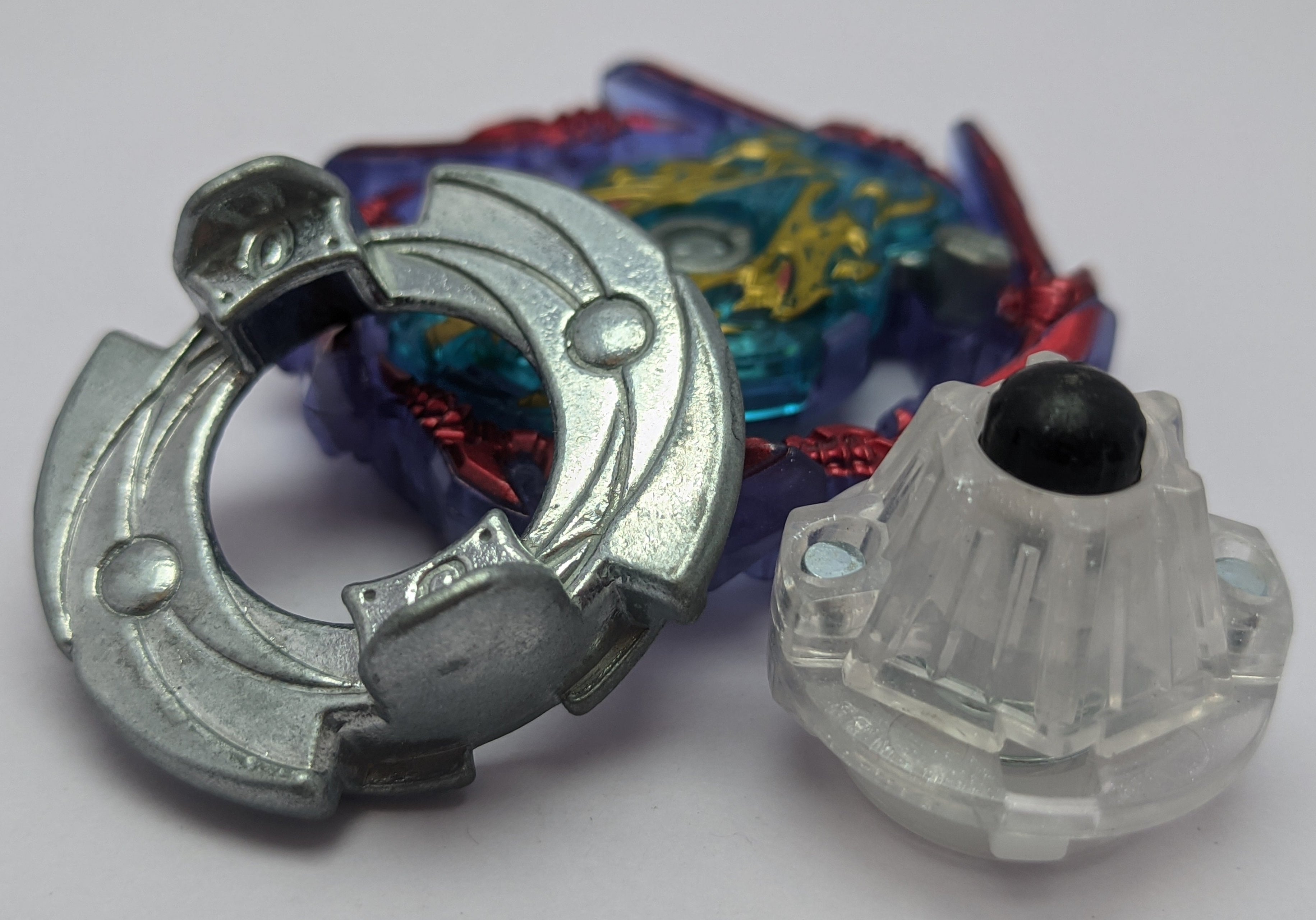 TAKARA TOMY Bushin Ashura Beyblade Burst - Red Eye Merch