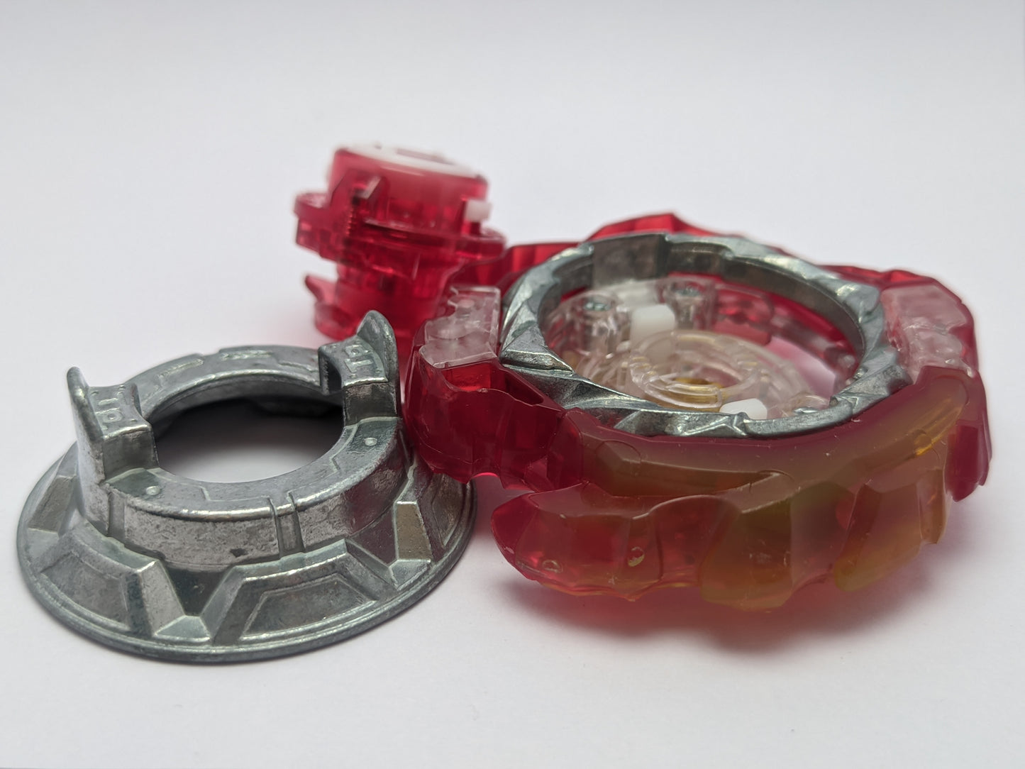 TAKARA TOMY Super Hyperion Parts 2 Beyblade Burst Red Eye Merch