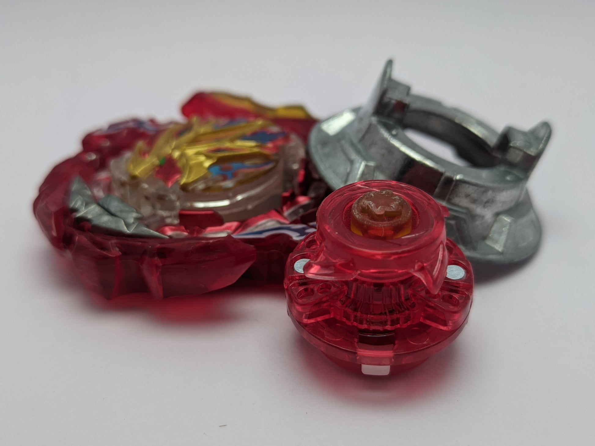 TAKARA TOMY Super Hyperion Parts Beyblade Burst Red Eye Merch