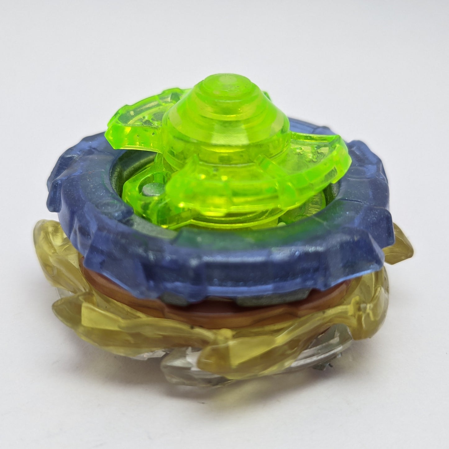 Tornado Wyvern (2) Beyblade Burst Red Eye Merch