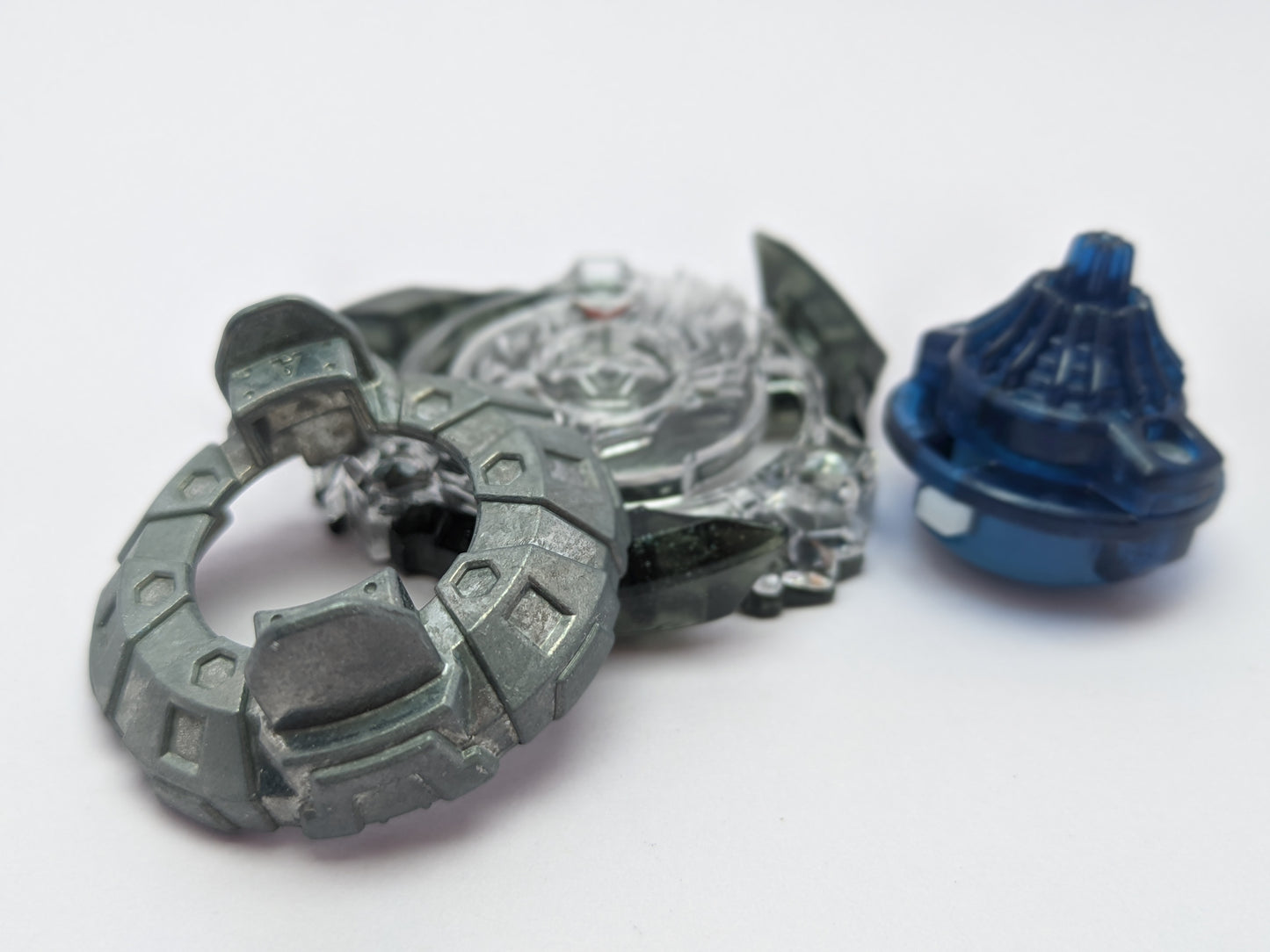 Victory Valtryek (3) Black Beyblade Burst Red Eye Merch