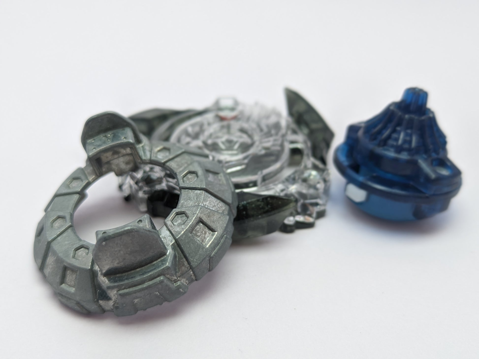 Victory Valtryek (3) Black Beyblade Burst Red Eye Merch